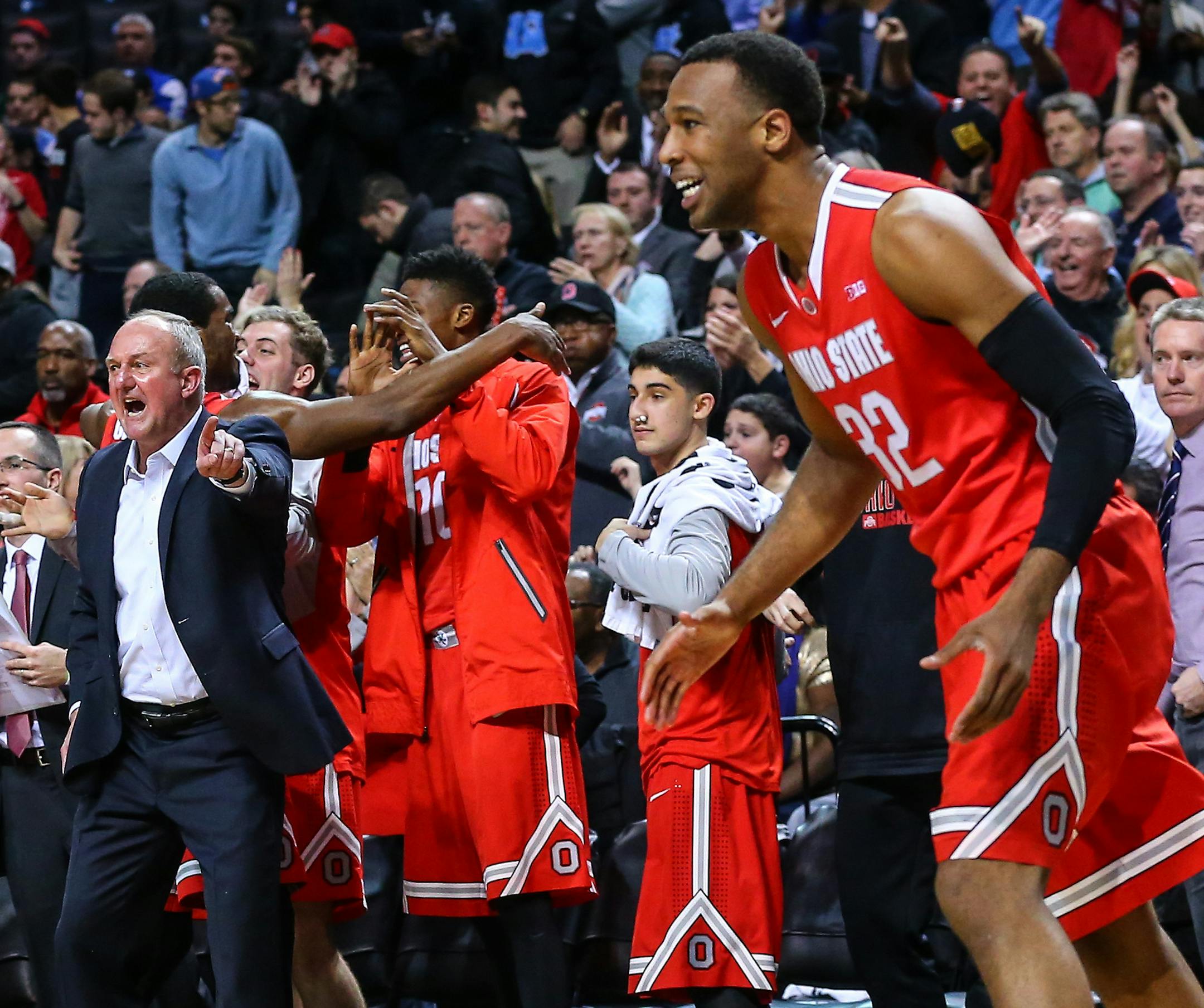19 DEC 2015:Ohio State Buckeyes celebrate after defeating the Kentucky Wildcats during the CBS Sports Classic game between the Kentucky Wildcats and the Ohio State Buckeyes played at the Barclays Center in Brooklyn,NY. (Photo by Rich Graessle/Icon Sportswire) (Icon Sportswire via AP Images) ORG XMIT: 259015