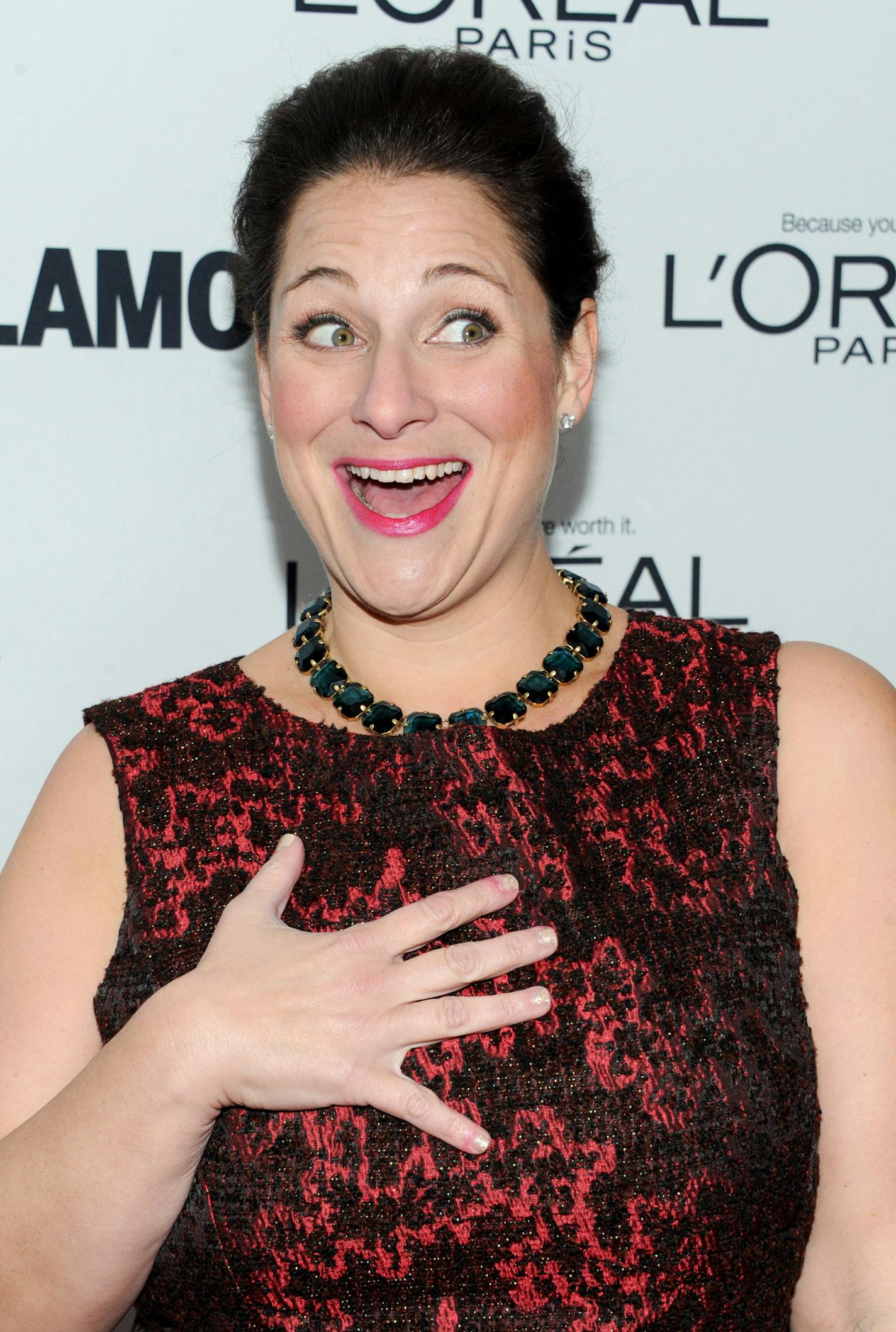 Jennifer Weiner attends the 23rd Annual Glamour Women of the Year Awards hosted by Glamour Magazine at Carnegie Hall on Monday, Nov. 11, 2013 in New York. (Photo by Evan Agostini/Invision/AP) ORG XMIT: INVW