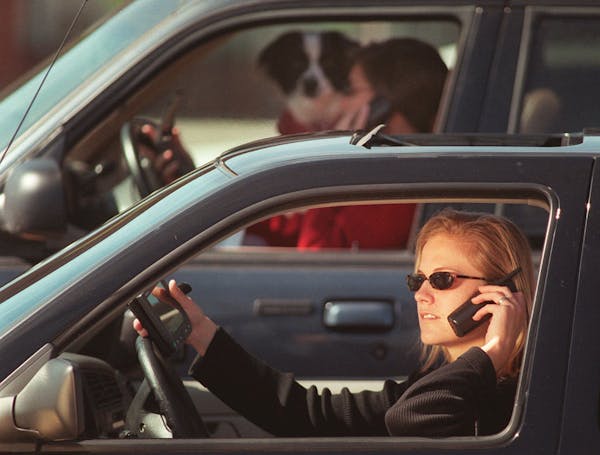According to government statistics, in 2012, more than 420,000 people were injured in car crashes involving distracted driving and more than 3,300 peo
