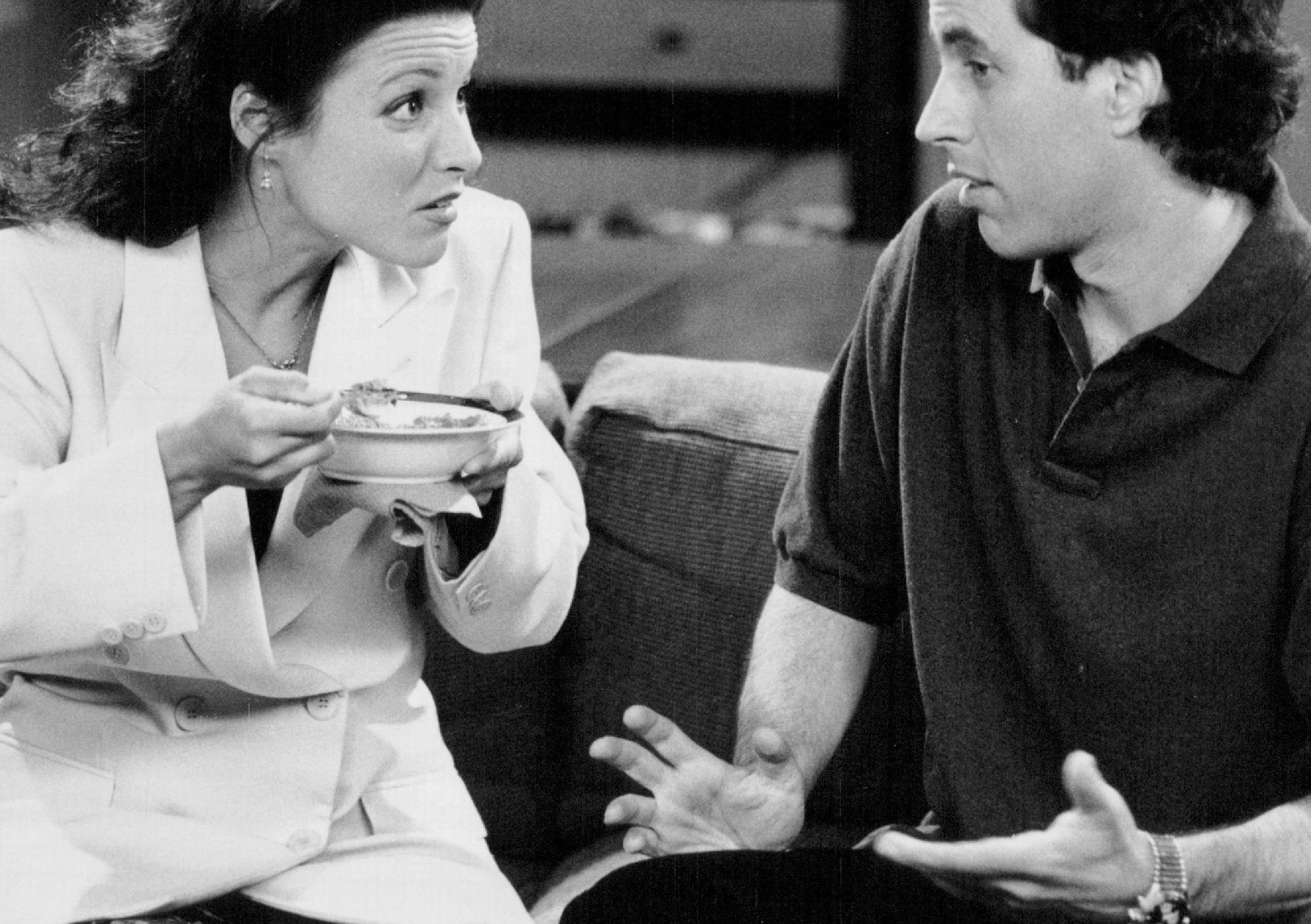 On "Seinfeld," Elaine (Julia Louis-Dreyfus) and Jerry (Jerry Seinfeld) liked to play the field.