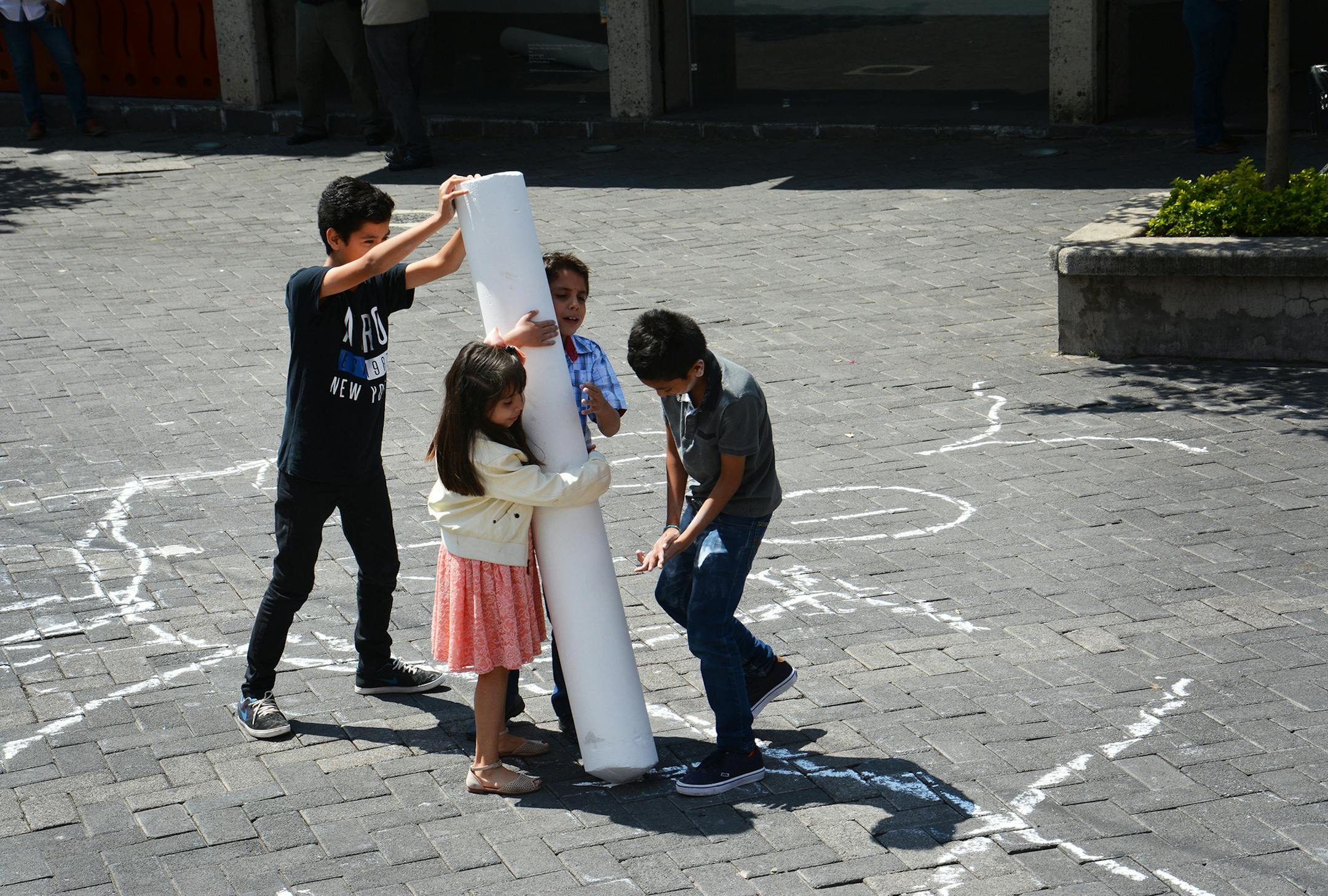 Human-size sticks of chalk—each 64 inches long and approximately 120 pounds—fill Gallery 7, which has been transformed into an environment open to spontaneous mark-making at Walker Art Center.
