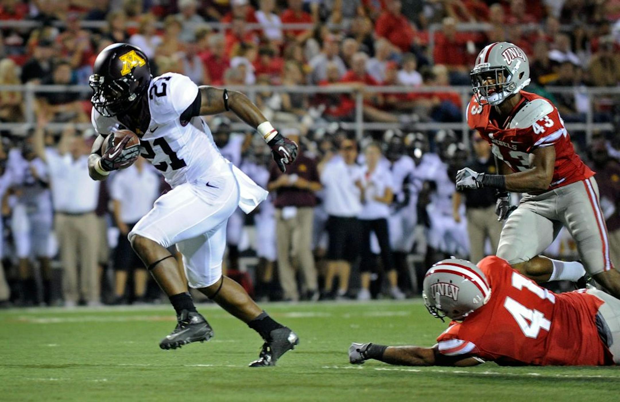 Minnesota's Brock Vereen (21)