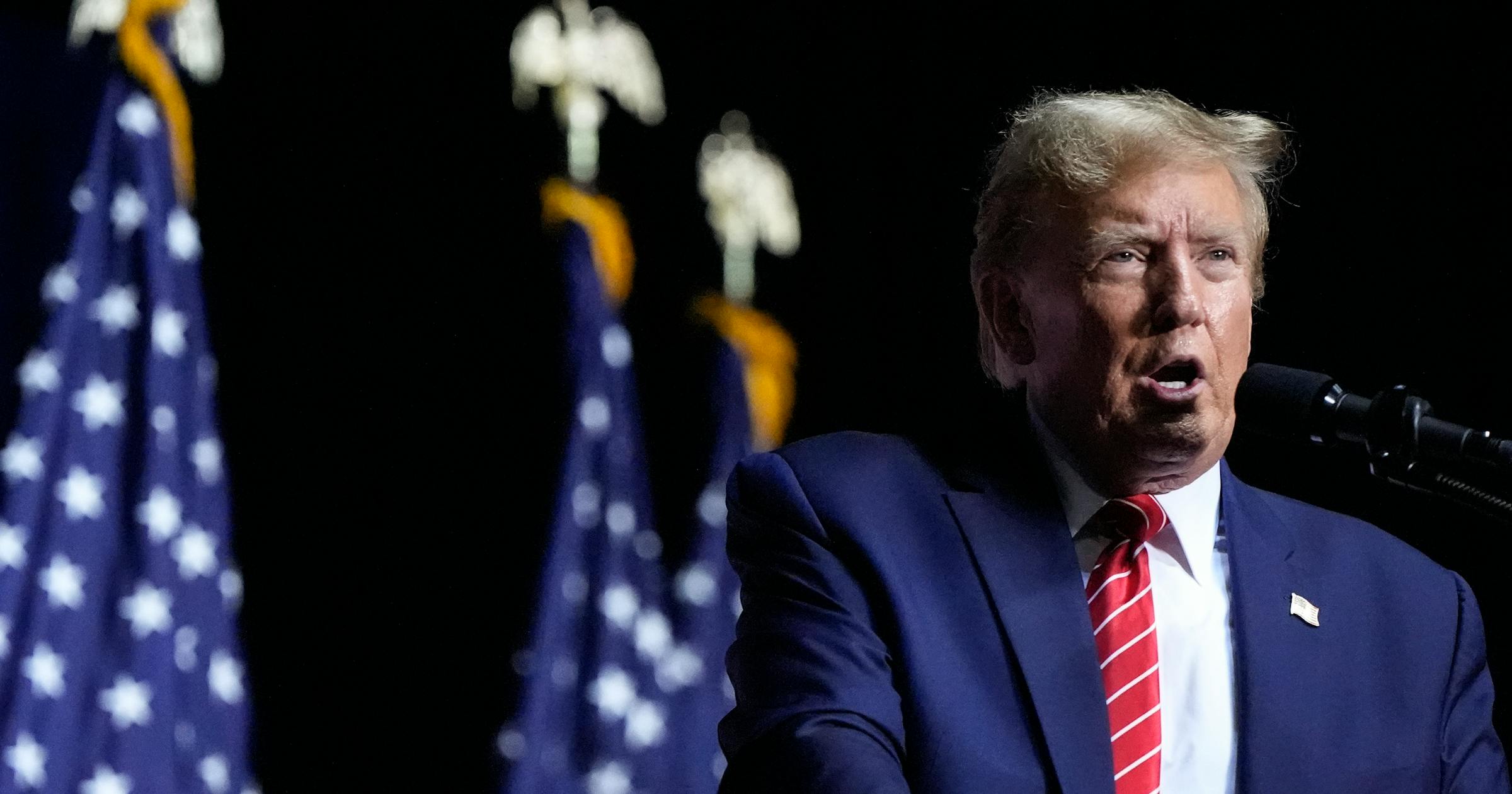 Prosecutors say they’re open to delaying Donald Trump’s March 25 hush-money trial for a month Prosecutors say they’re open to delaying Donald Trump’s March 25 hush-money trial for a month