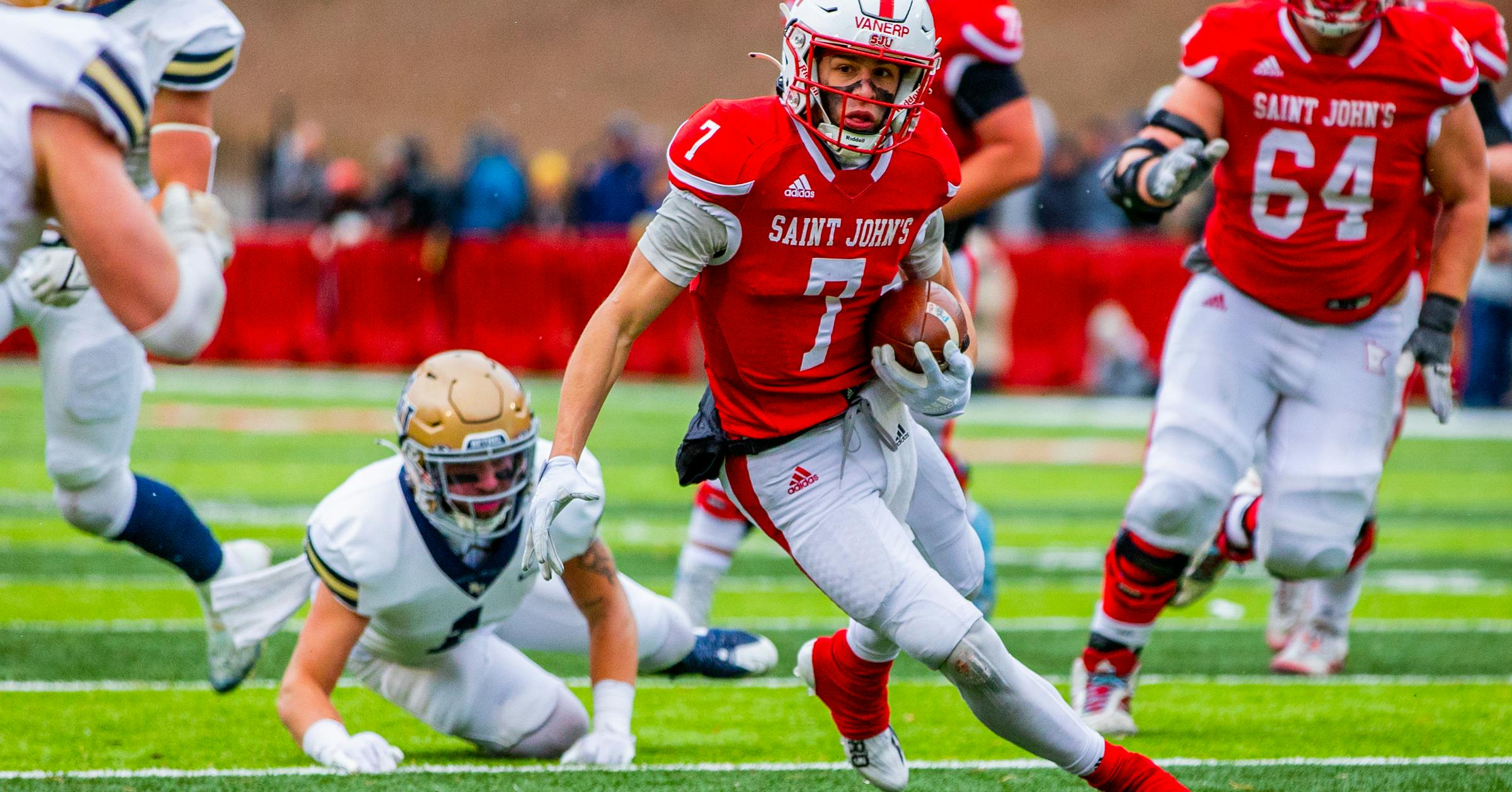 St. John's beats Bethel 28-10 to claim fourth straight MIAC football title
