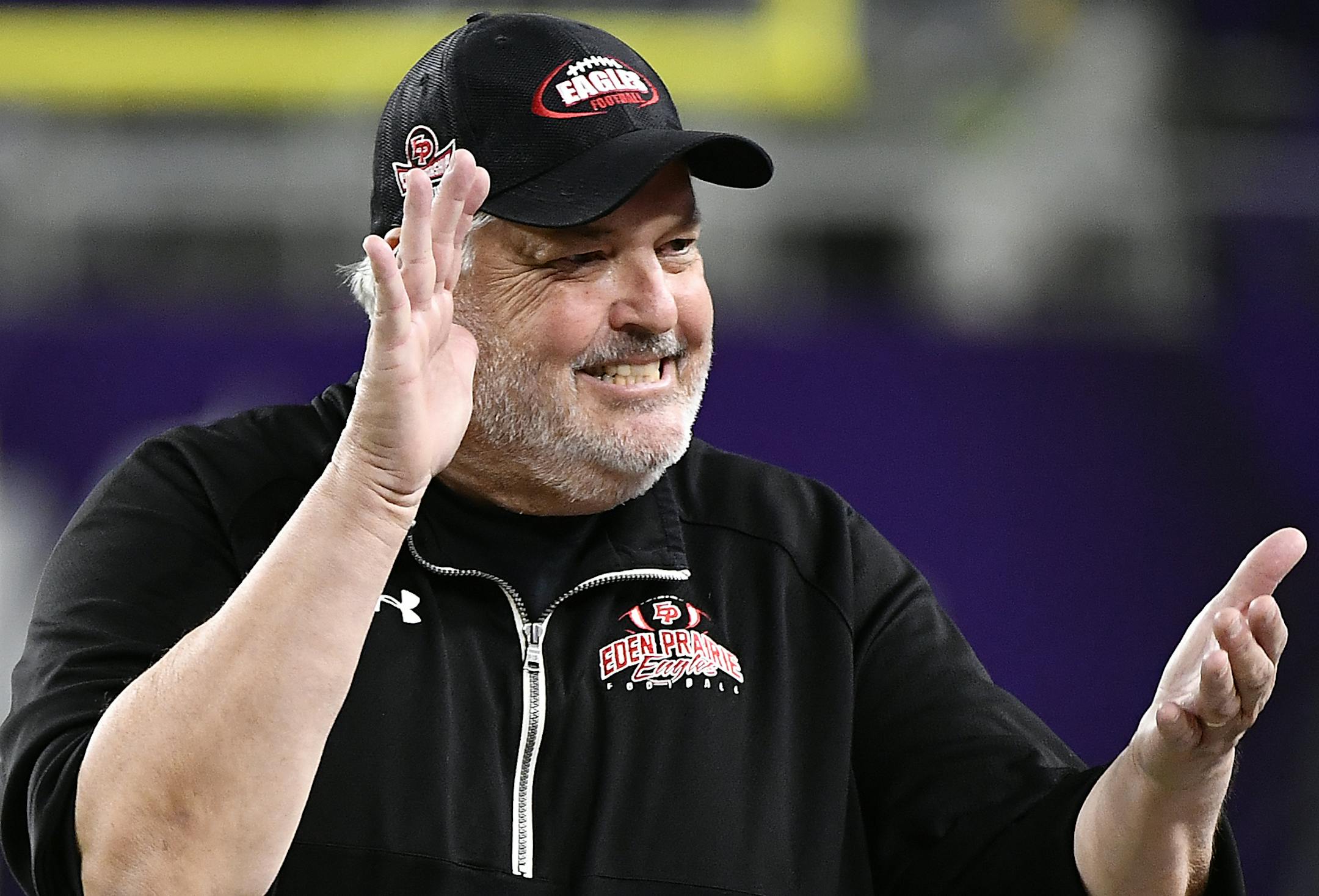 Eden Prairie head coach Mike Grant