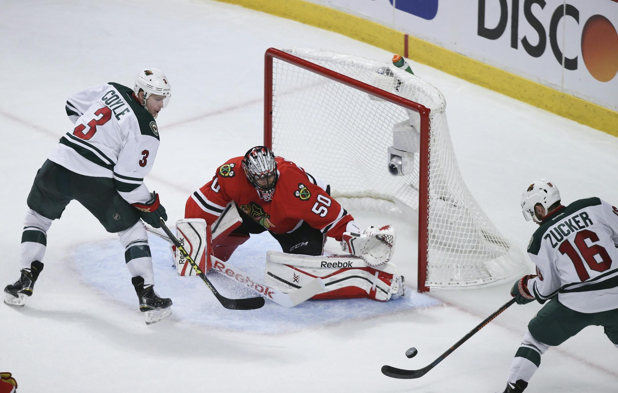 Wild left wing Jason Zucker (16) missed a chance to tie the game with this third period opportunity Friday night.