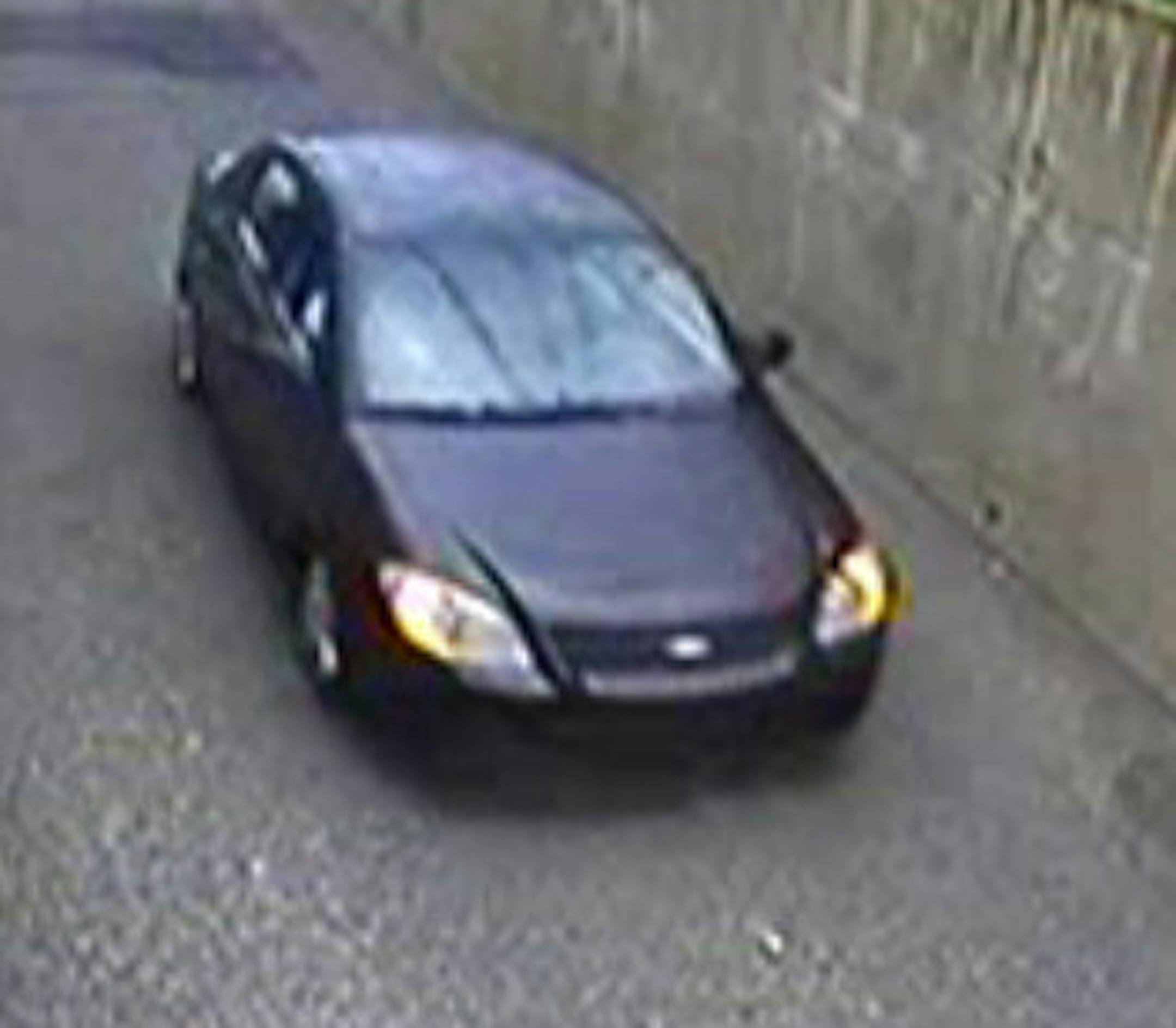 Roseville police say the robbery suspects fled in this car.