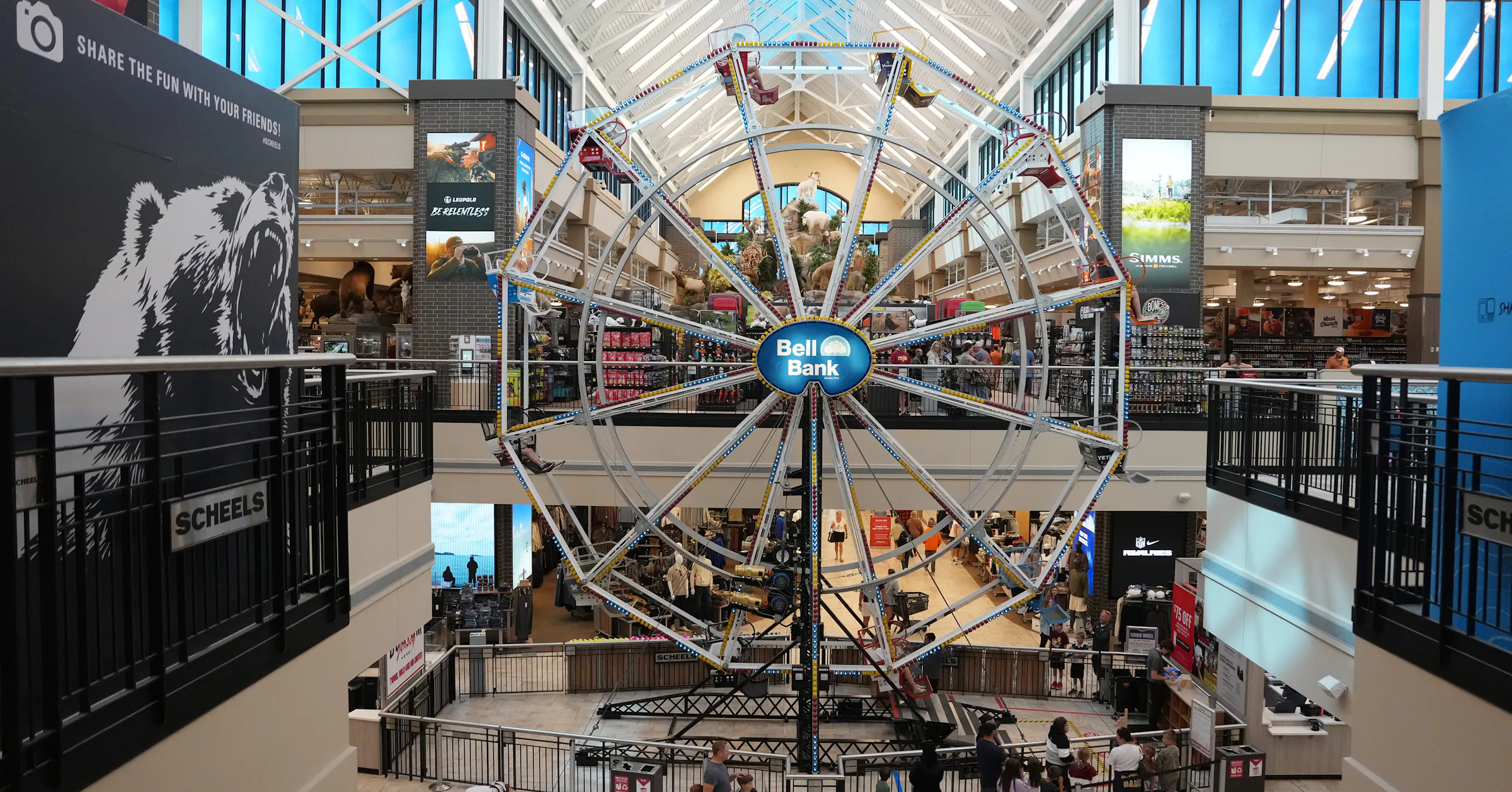 Mn Rims Scheels sporting goods stores started in Minnesota.