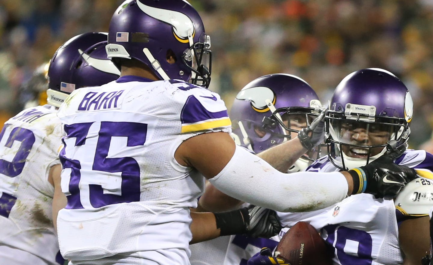 Minnesota Vikings outside linebacker Anthony Barr (55)