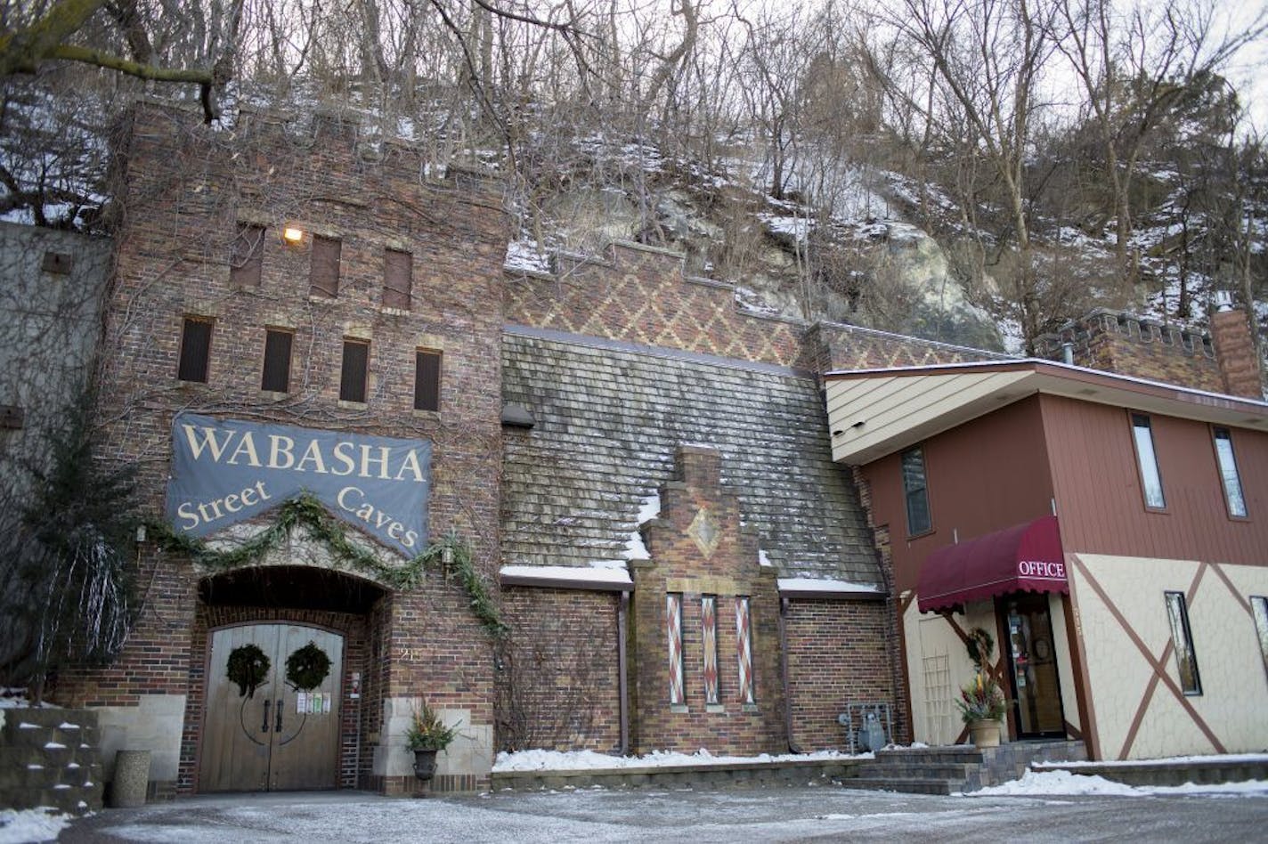 Wabasha Street Caves.