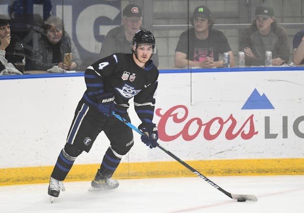 May 21, 2021: Fargo Force defenseman Jack Peart (4) skates with the puck during game three of the Clark Cup championship USHL series between the Chica