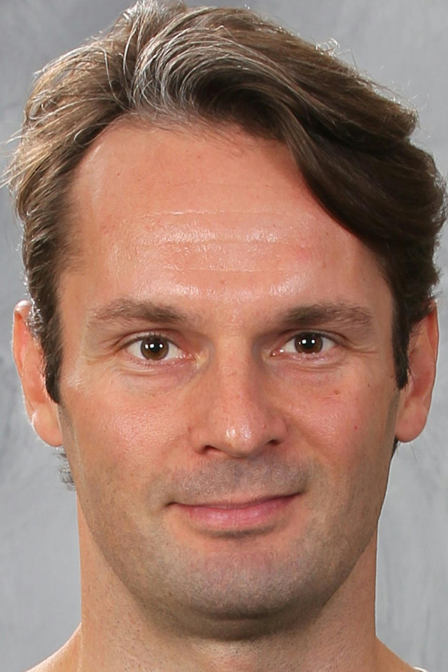 ST. PAUL, MN - SEPTEMBER 17: Niklas Backstrom #32 of the Minnesota Wild poses for his official headshot for the 2015-2016 season on September 17, 2015 at the Xcel Energy Center in St. Paul, Minnesota. (Andy King/NHLI via Getty Images) *** Local Caption *** Niklas Backstrom ORG XMIT: 570172171