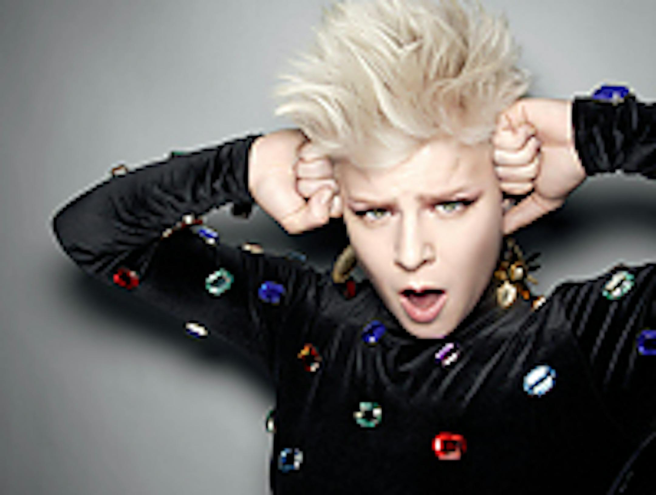 Robyn has come back on her own terms.