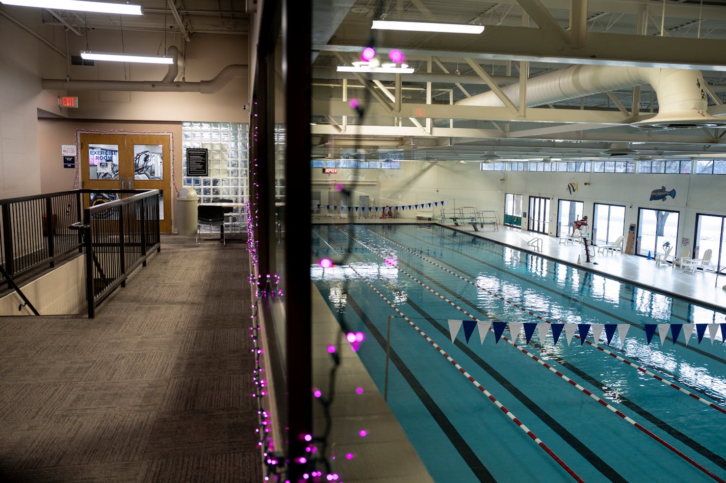 A view of the swimming pool is available from the second floor. where the exercise room is, at the Brooklyn Center Community Center on Wednesday, Jan. 17, 2024 in Brooklyn Center, Minn. ] RENEE JONES SCHNEIDER • renee.jones@startribune.com