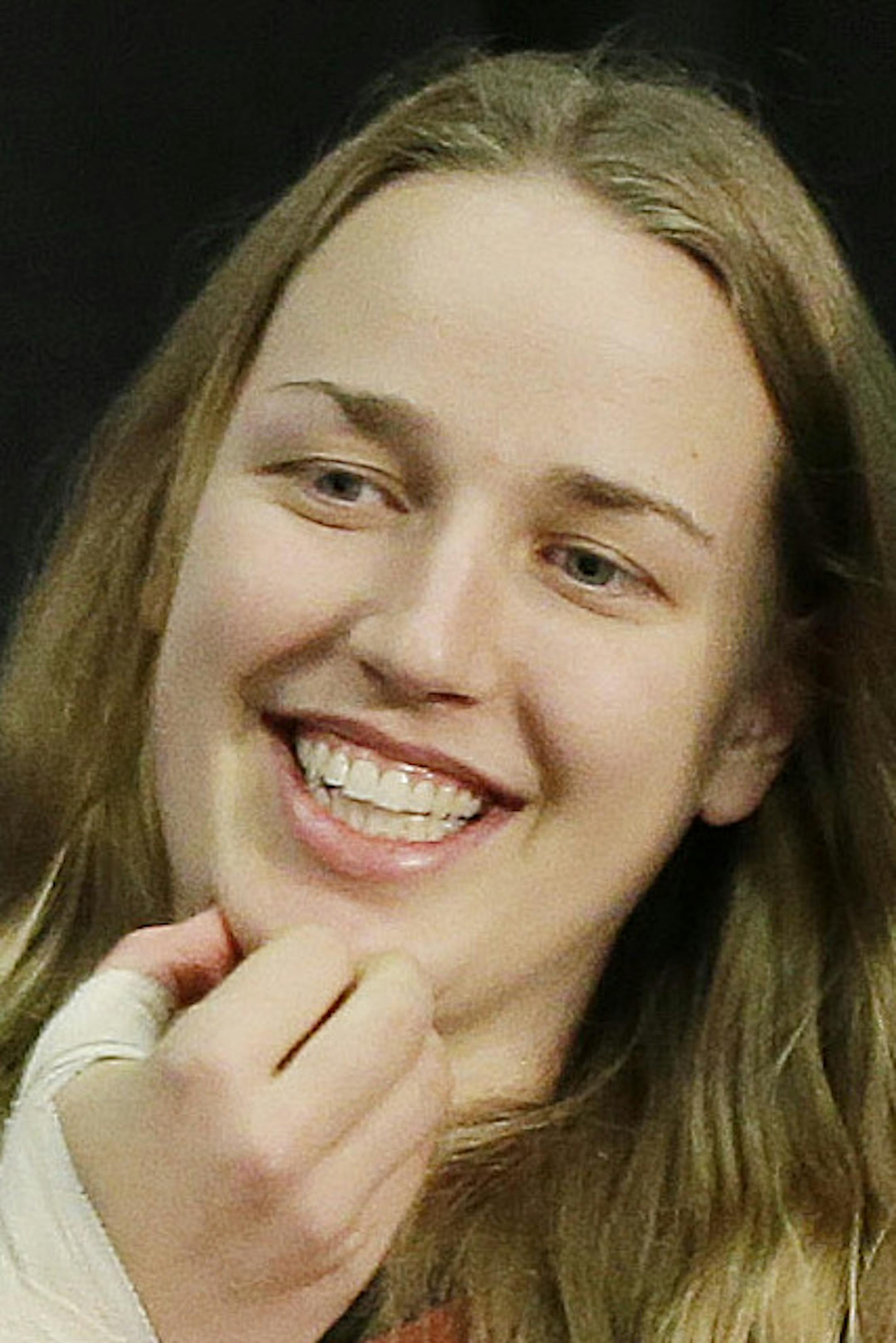 Stanford's Mikaela Ruef, left, and Chiney Ogwumike smile as they walk up to the podium for a news conference at the NCAA college basketball tournament on Monday, March 31, 2014, in Stanford, Calif. Stanford plays North Carolina in a regional final on Tuesday. (AP Photo/Marcio Jose Sanchez)
