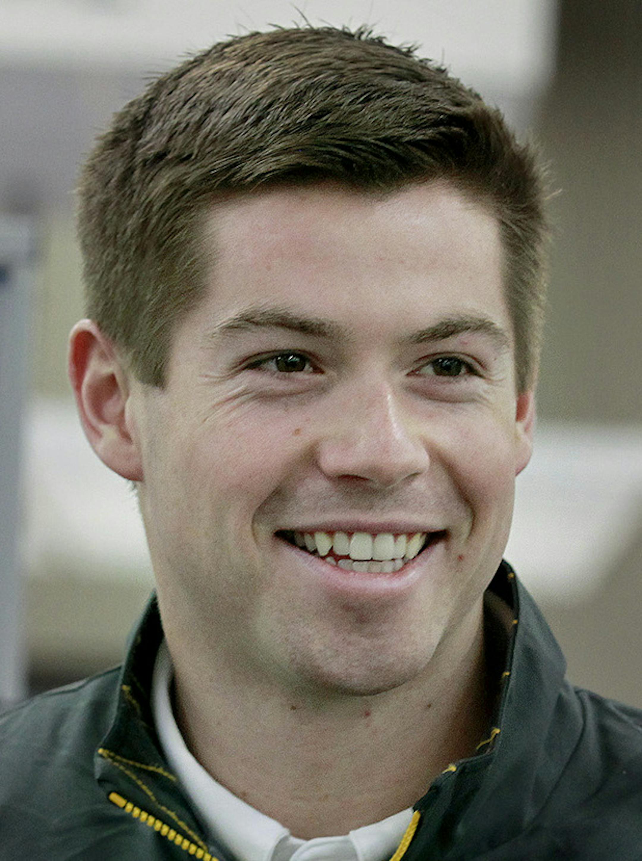 Peter Mortell, the Minnesota Gophers football team punter, shopped at Best Buy, Thursday, December 18, 2014 in Richfield, MN. Mortell has decided to give his Bowl Game gift of a $452 Best Buy gift card to kids at St. Joseph's Home for Christmas. ] (ELIZABETH FLORES/STAR TRIBUNE) ELIZABETH FLORES • eflores@startribune.com