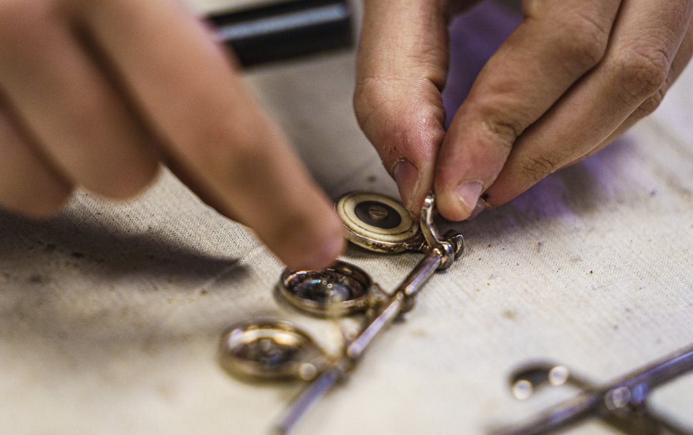 The pad cups of a flute are taken out to be fixed.] We visit the musical instrument repair program at Minnesota State College Southeast in Red Wing, where students learn to......repair musical instruments. RICHARD TSONG-TAATARII ¥ richard.tsong-taatarii@startribune.com