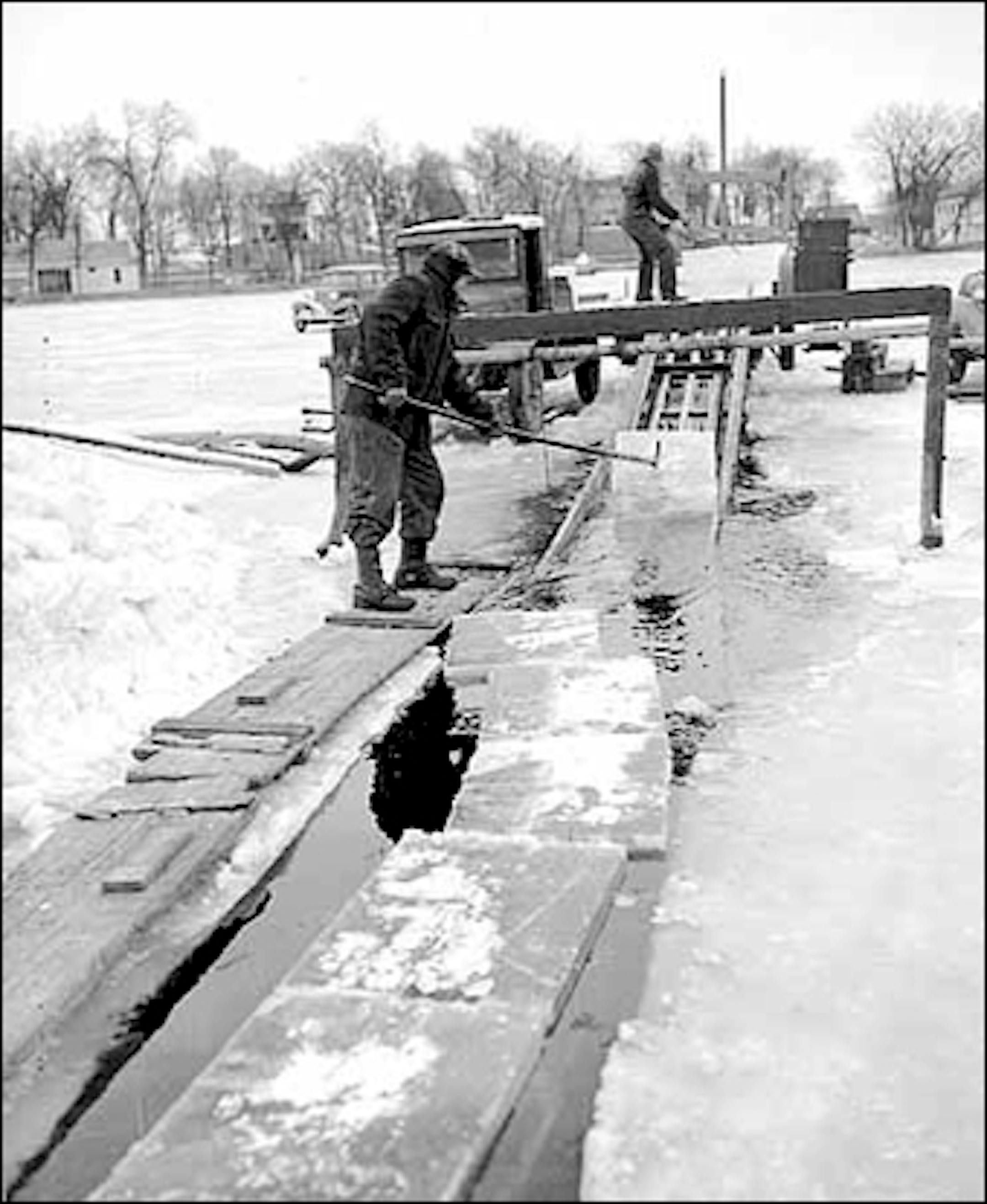 Cedar Lake ice harvest, January 1947