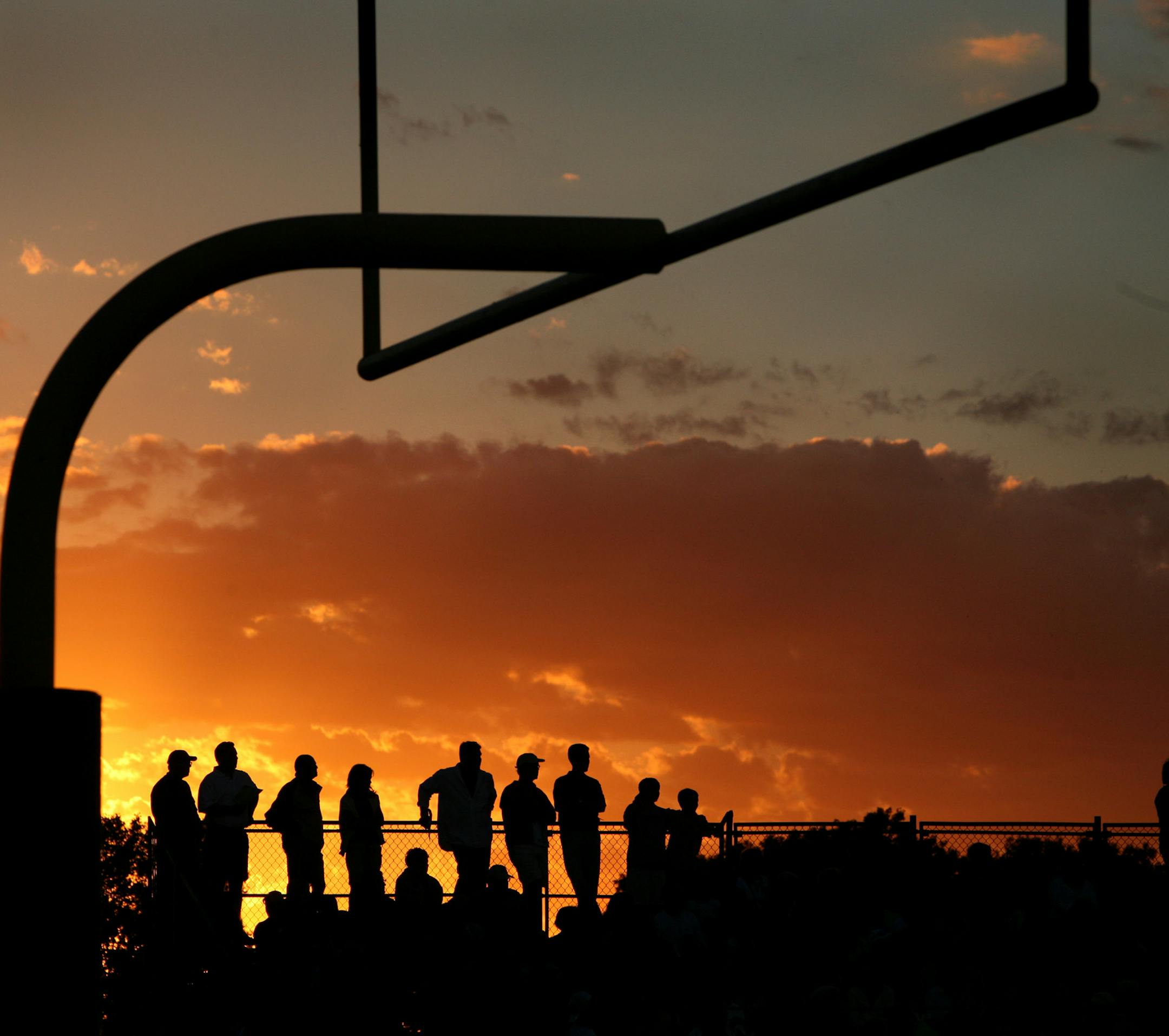 JENNIFER SIMONSON ï jsimonson@startribune.com Mahtomedi, MN - 8/29/08 - Mahtomedi v. Henry Sibley prep football. IN THIS PHOTO: ] Mahtomedi Zephyrs football fans watched their team take on the Henry Sibley Warriors. ORG XMIT: MIN2013101110484521