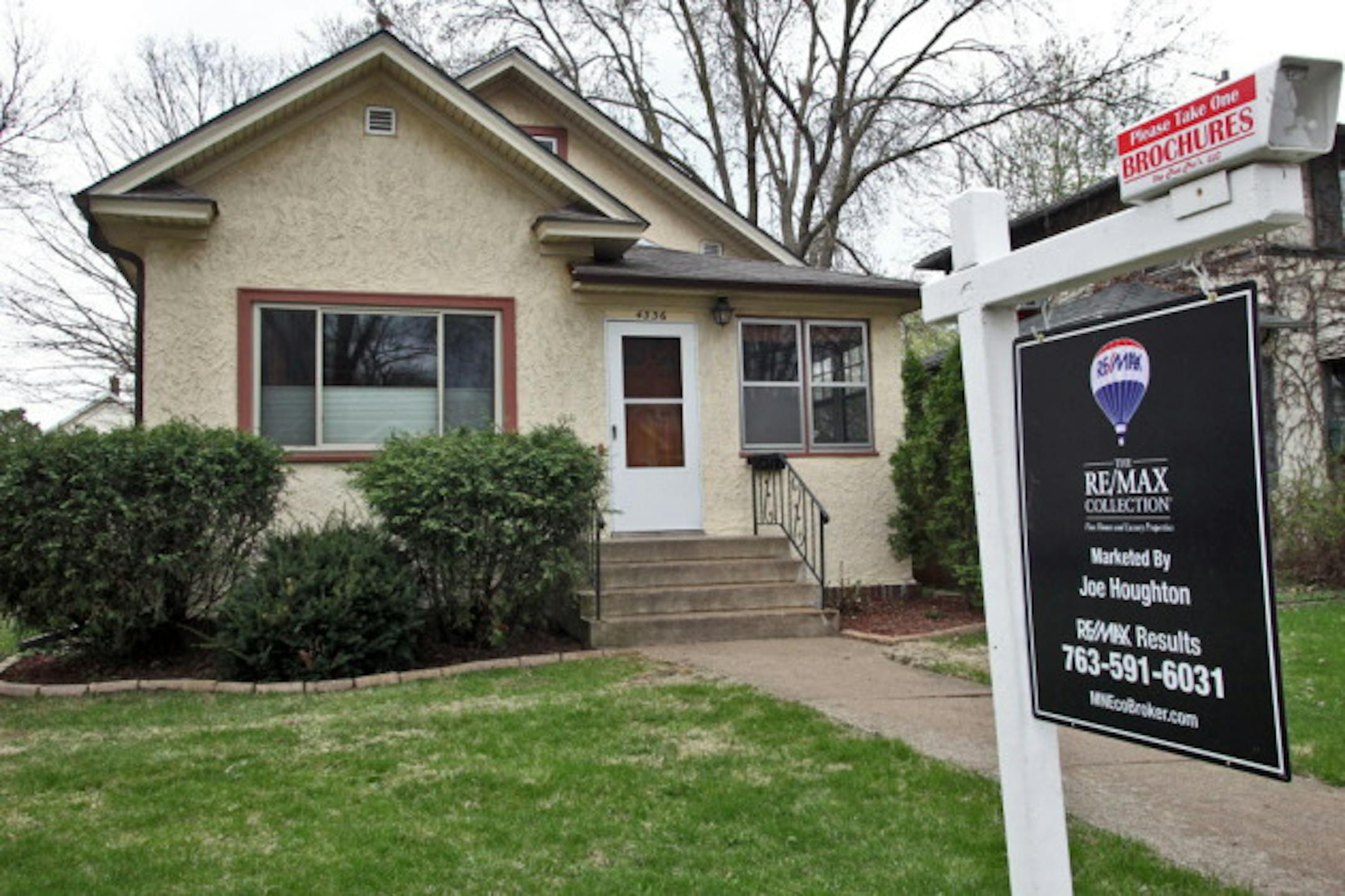 This house in south Minneapolis sold on Sunday, after just hitting the market, for $9,000 more than the list price. There were three offers and 24 showings.