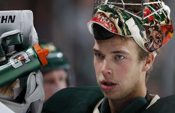Minnesota Wild goalie Darcy Kuemper during a time out in the third period. Minnesota beat Colorado by a final score of 5-0. ] CARLOS GONZALEZ cgonzale