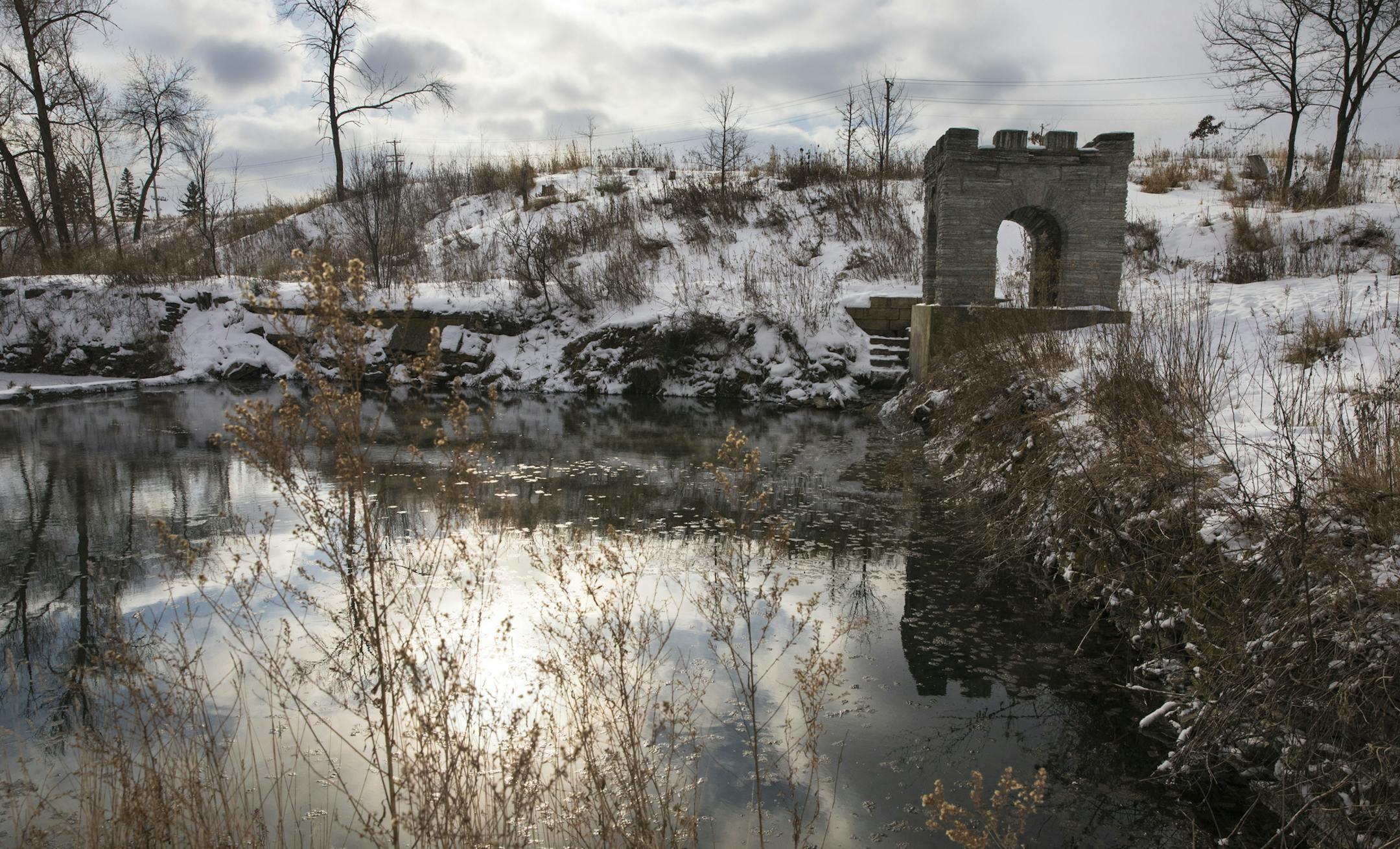 Coldwater Spring house and reservoir photographed on Monday, February 5, 2018, in Minneapolis, Minn. Coldwater Spring located, near Fort Snelling along the Mississippi River, is a National Park. ] RENEE JONES SCHNEIDER • renee.jones@startribune.com