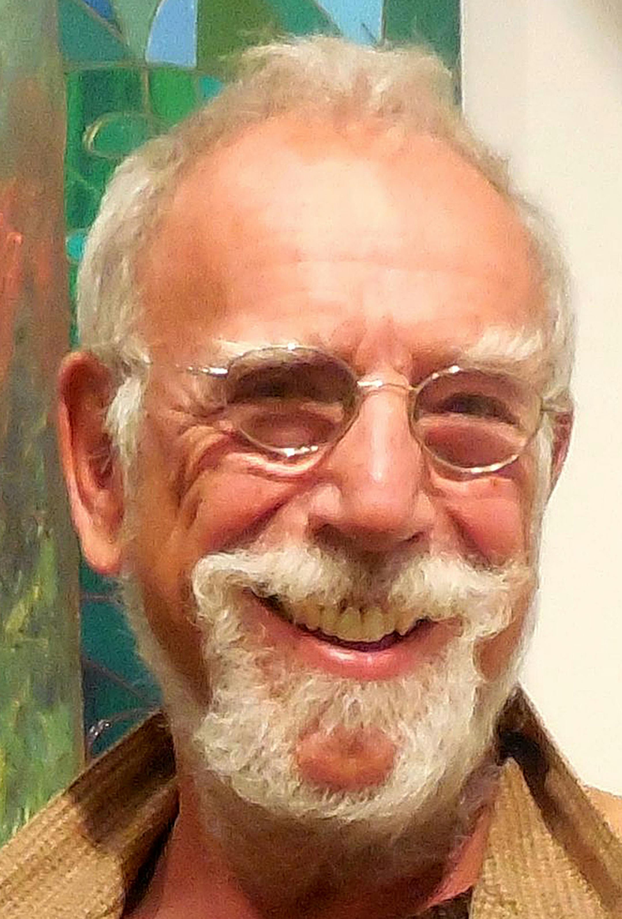 photo of Leon Hushcha