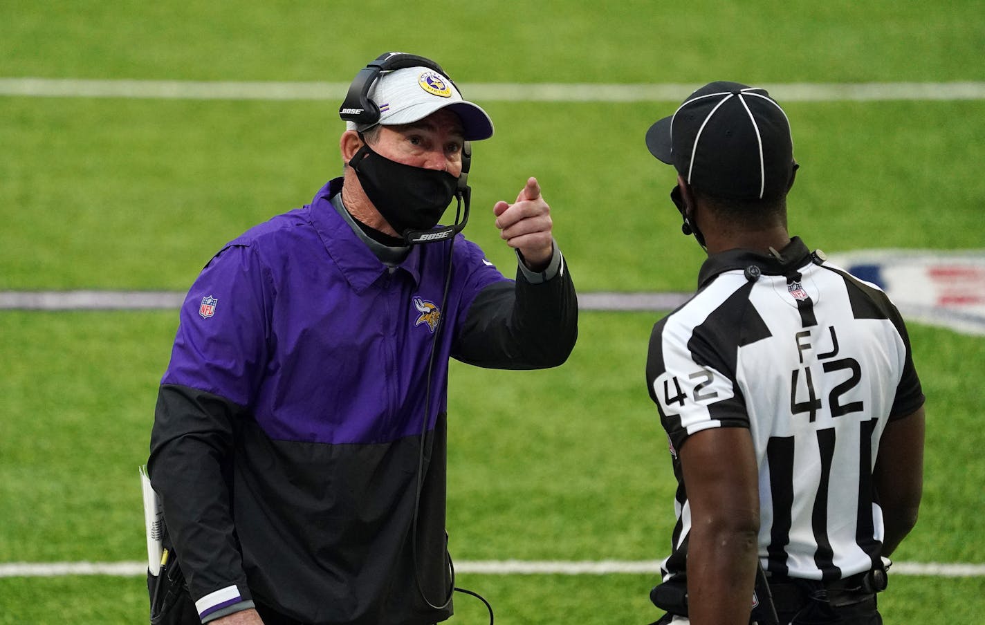 Vikings coach Mike Zimmer lobbied for a pass interference call with an official, pointing to the replay in the second quarter against Carolina on Sunday.