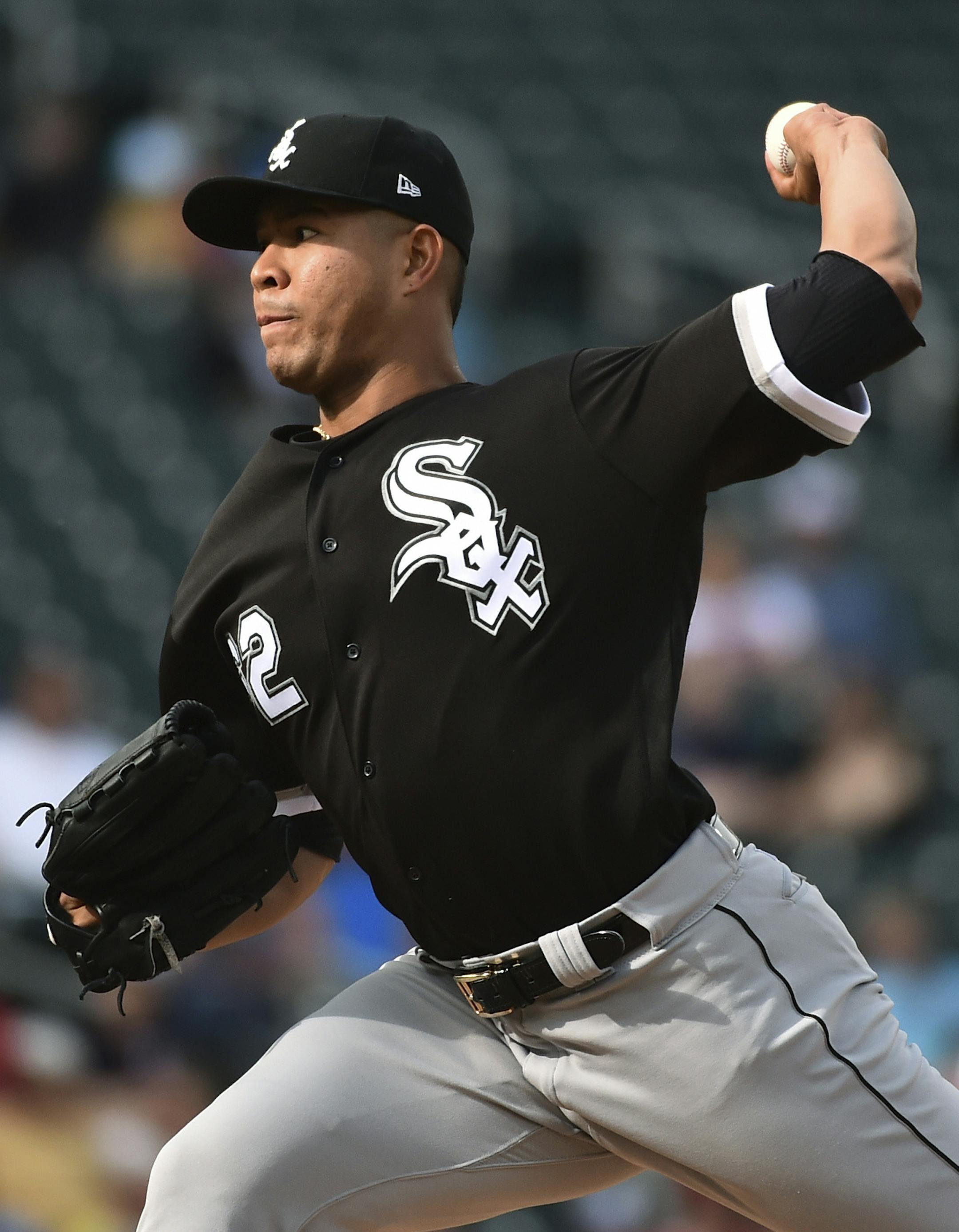 Chicago White Sox starting pitcher Jose Quintana pitches to the Minnesota Twins during the first inning of a baseball game, Thursday, June 22, 2017, in Minneapolis. (AP Photo/John Autey)