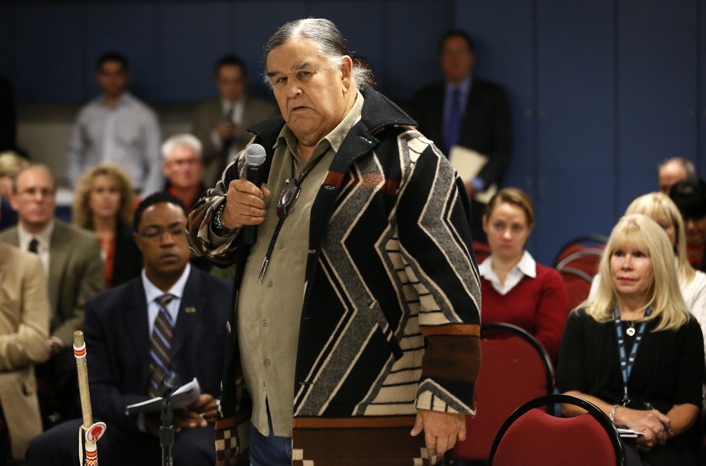 An attempt failed Friday to ban the display and broadcasting of the Washington Redskins&#x201a;&#xc4;&#xf4; nickname and logo when the NFL team plays at the Metrodome on Nov. 7. Longtime activist Clyde Bellecourt (here) and several other representatives of the Minneapolis-based American Indian Movement attended the meeting and lobbied the board to ban the printing or broadcasting of the Redskins&#x201a;&#xc4;&#xf4; nickname and logo.] Minneapolis, MN - 10/25//2013