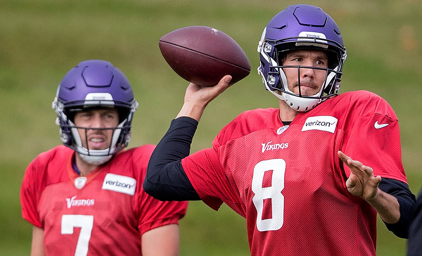 Vikings quarterback Sam Bradford (8) has missed the past three games because of a left knee injury. If he's not ready to play against the Bears in Chicago on Monday night, Case Keenum (7) will. ] CARLOS GONZALEZ � cgonzalez@startribune.com - October 5, 2017, Eden Prairie, MN, Winter Park, Minnesota Vikings practice