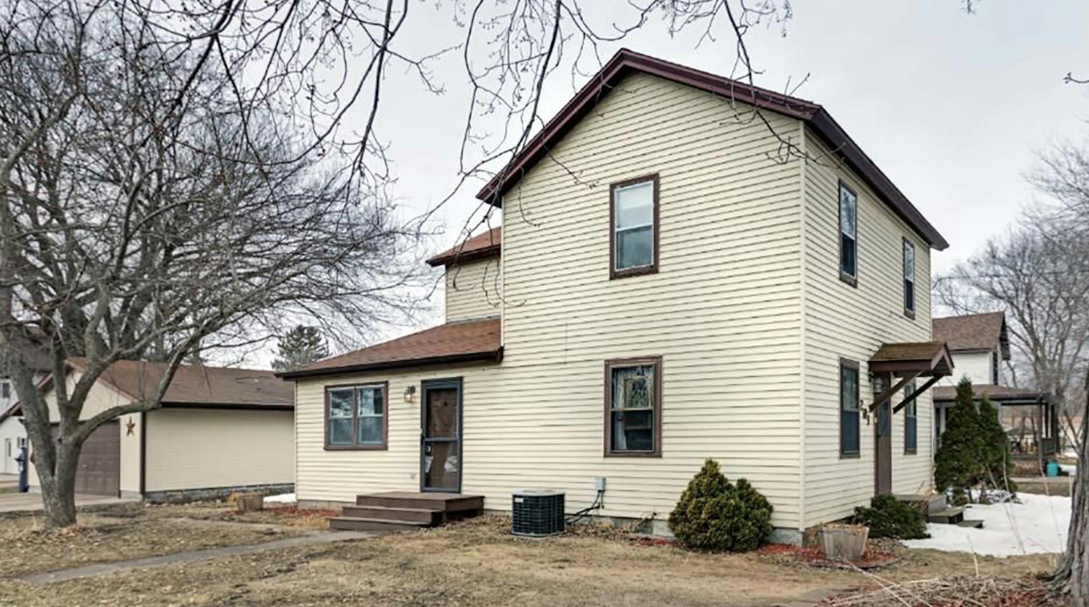 Prescott, Wis.
Built in 1930, this three-bedroom, two-bath house has 1,570 square feet and features two bedrooms on the upper level, formal dining room, hardwood floors, stainless steel kitchen appliances, partial unfinished basement, deck and two-car detached garage. Listed by The Johnson Group, Coldwell Banker Burnet, 612-269-7873.