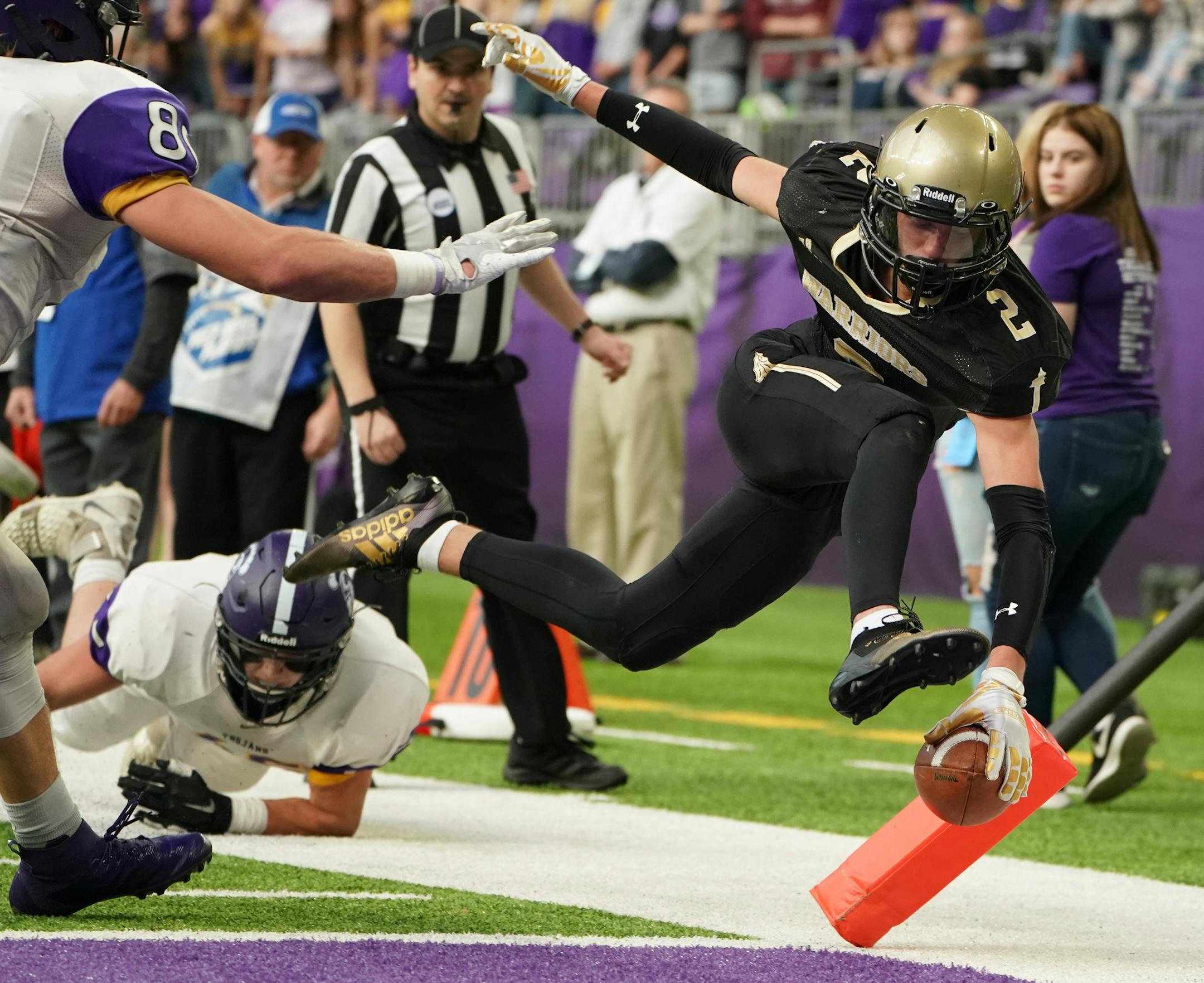 Caledonia wide receiver Elijah King (2) scampered into the end zone for a two-point conversion in the first half. ] Shari L. Gross &#x2022; shari.gross@startribune.com Caledonia led Barnesville 22-6 at the half. 2 p.m., 5A, Coon Rapids vs. Chaska