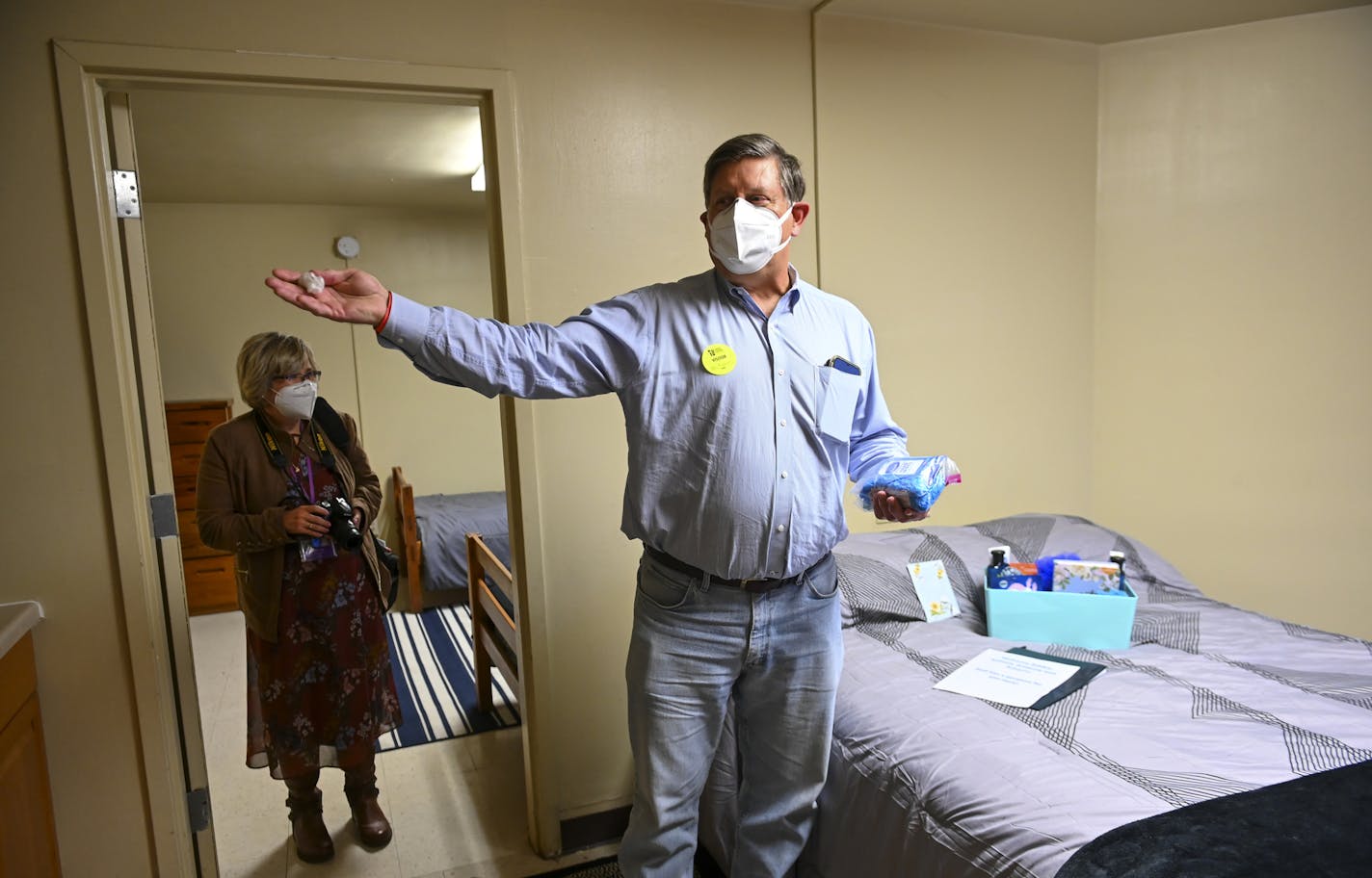 Robert Marbut Jr., head of the U.S. Interagency Council on Homelessness, spoke Tuesday during a tour of Union Gospel Mission's Naomi Family Residence.