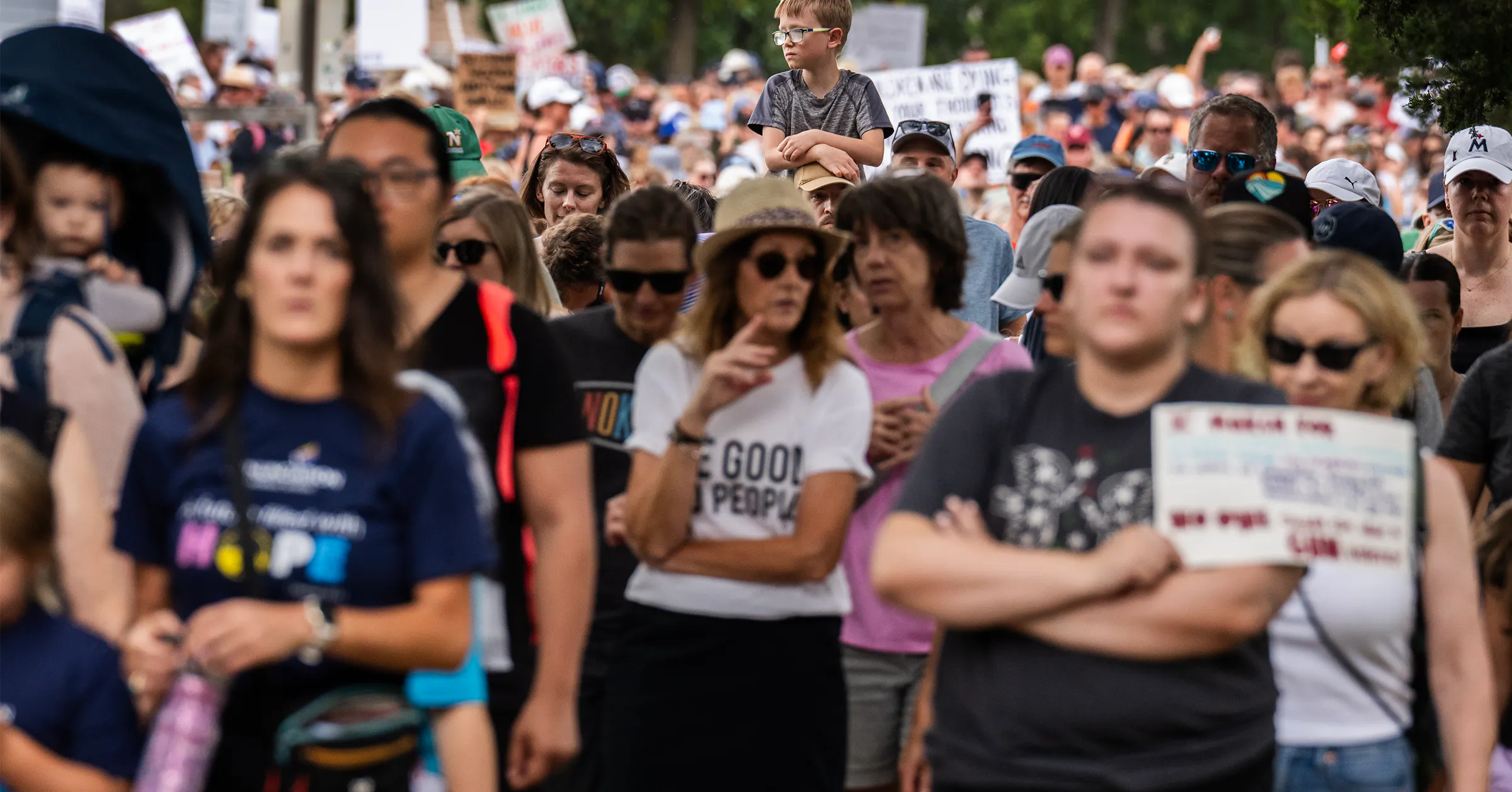 Argather Minneapolis marchers gather at Lake Harriet Bandshell in show of unity ...