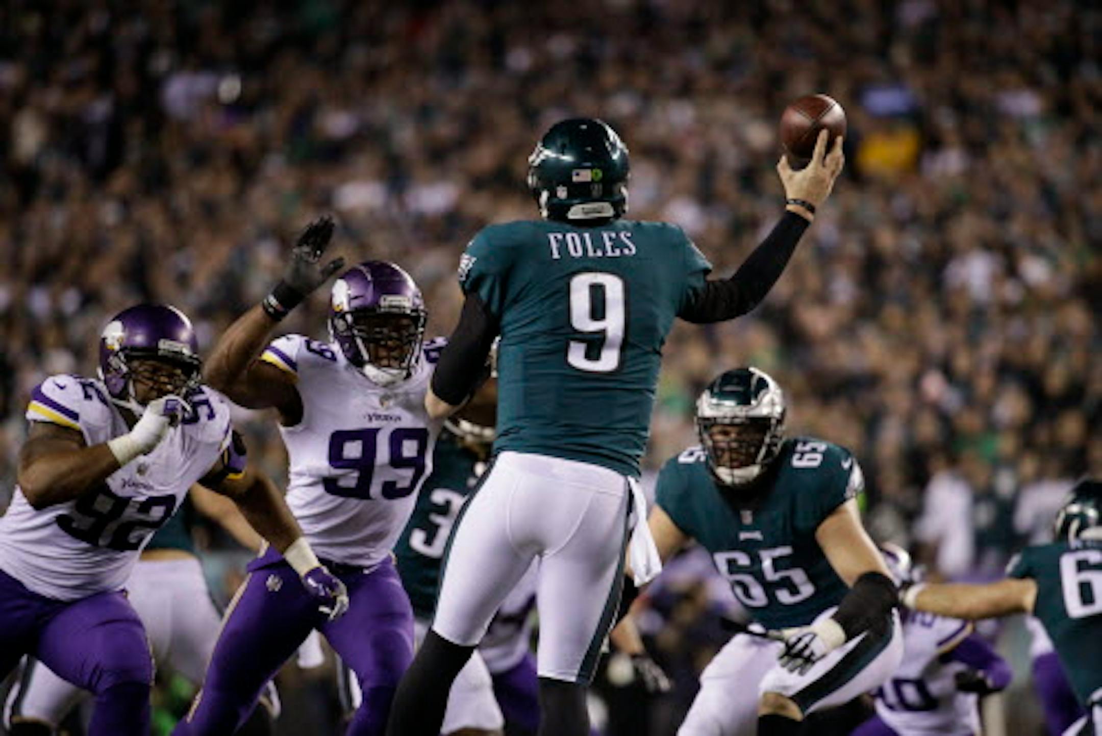 Philadelphia Eagles quarterback Nick Foles in action during the NFL football NFC championship game against the Minnesota Vikings Sunday, Jan. 21, 2018, in Philadelphia. (AP Photo/Matt Rourke)