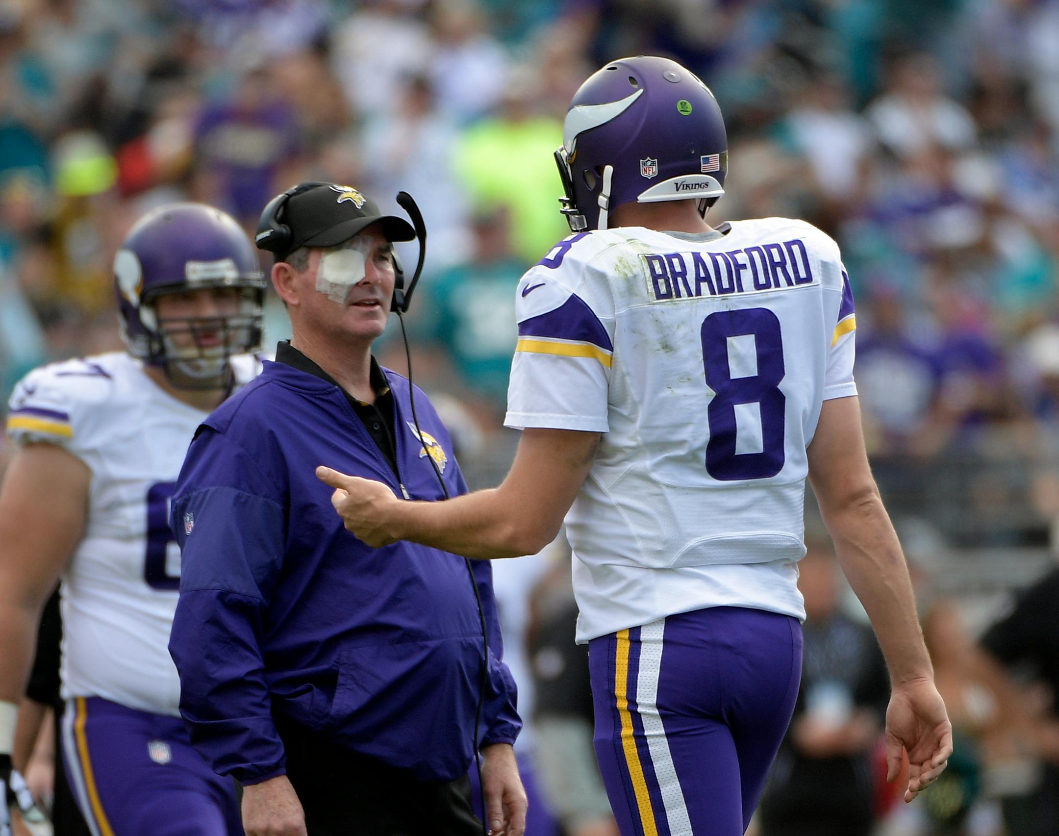 Four eye surgeries in a month weren't going to cause Mike Zimmer to miss back-to-back games. No way. Not when he's the guy who hung all those motivational tough-guy quotes around the Vikings' team meeting room at Winter Park.