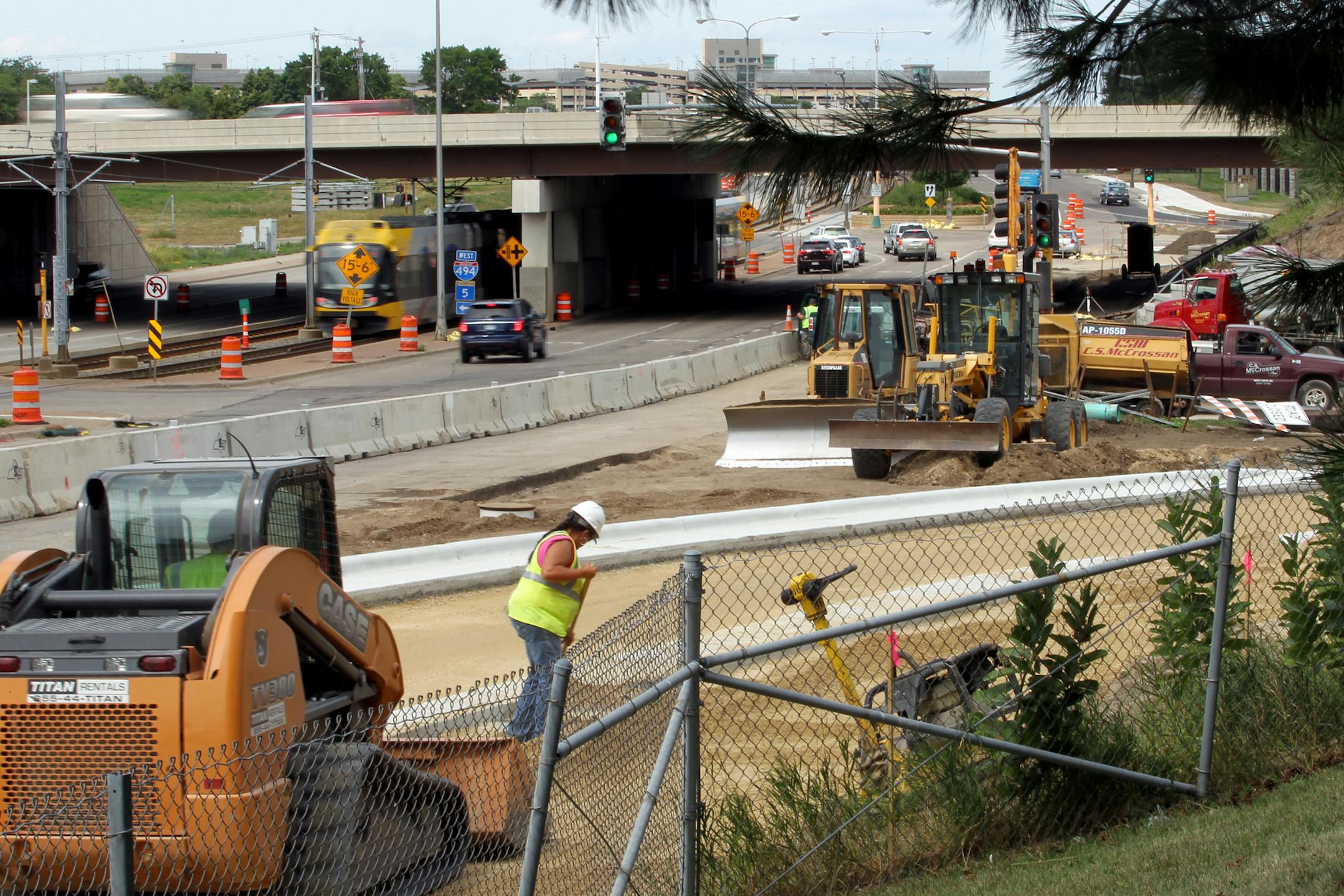 Construction at the intersection of I-494 and 34th Ave. South in Bloomington, Minn., on Friday, August 2, 2013. ] (ANNA REED/STAR TRIBUNE) anna.reed@startribune.com (cq)