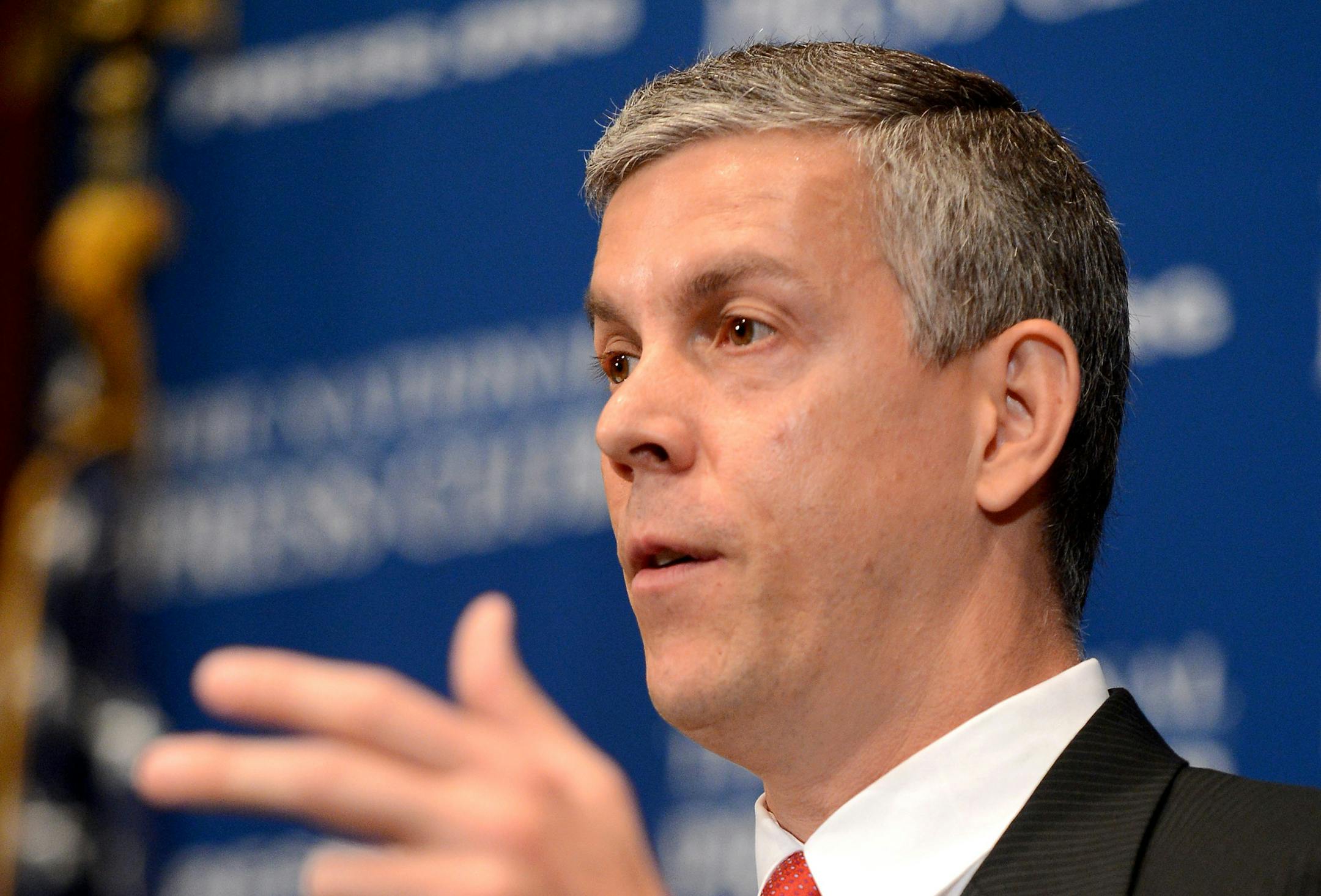 Secretary of Education Arne Duncan speaks at the National Press Club in Washington, D.C., Monday, September 30, 2013. Duncan addressed education policy, reform efforts and financial challenges. (Chuck Myers/MCT) ORG XMIT: 1143853 ORG XMIT: MIN1309301546545550