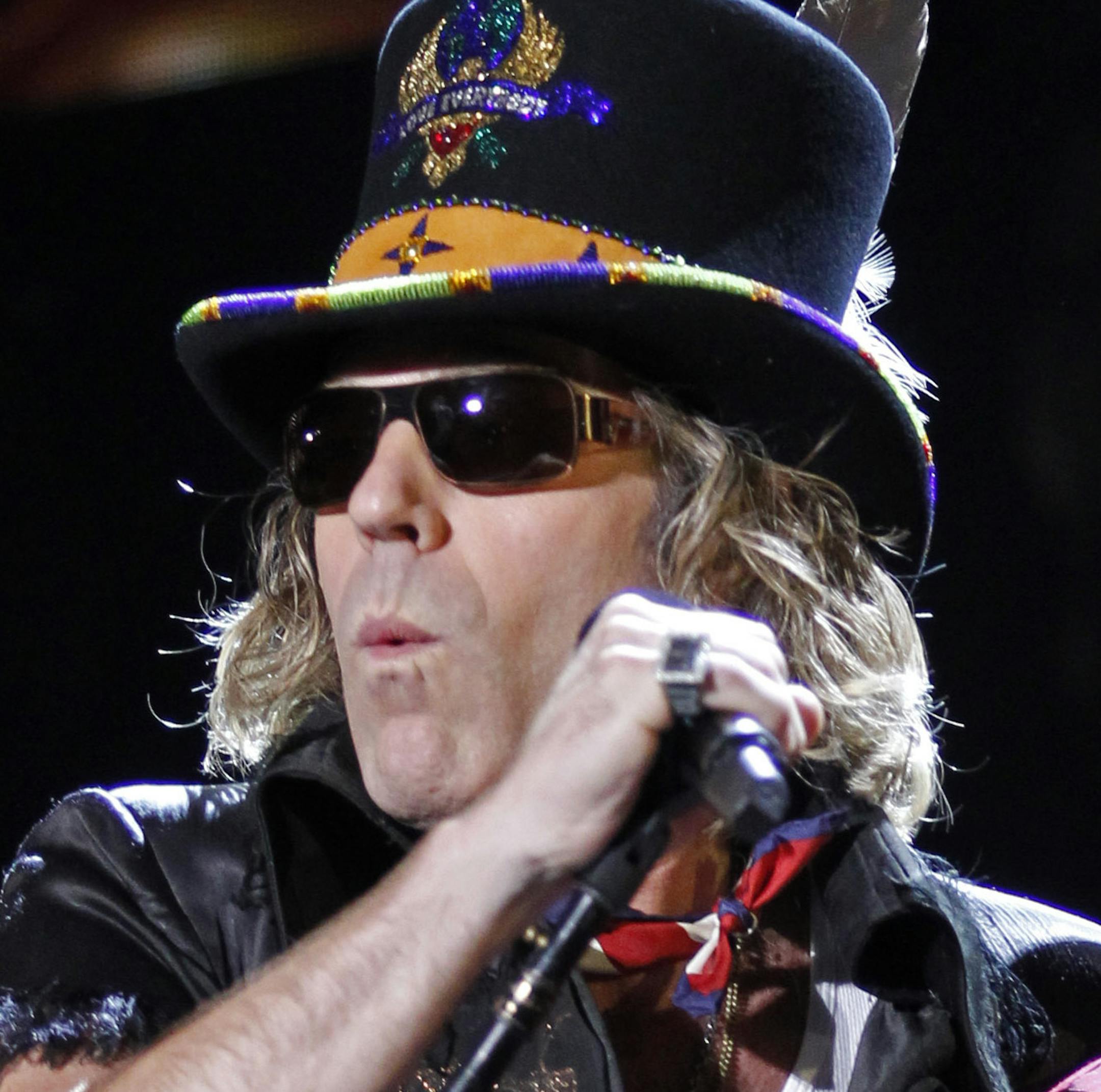 Big Kenny, left, and John Rich of the group Big and Rich perform during the CMA Fan Festival Saturday, June 11, 2011 in Nashville, Tenn. The festival runs through Sunday. (AP Photo/Wade Payne)