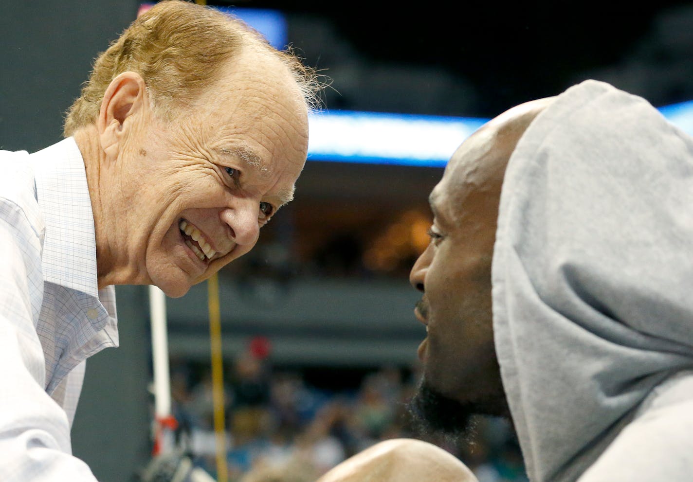 Minnesota Timberwolves and Lynx owner Glen Taylor spoke with Kevin Garnett during game 3 between the Lynx and Sparks. ] CARLOS GONZALEZ • cgonzalez@startribune.com - September 22, 2015, Minneapolis, MN, Target Center, WNBA, Minnesota Lynx vs. Los Angeles Sparks, Game 3 of first round WNBA playoff