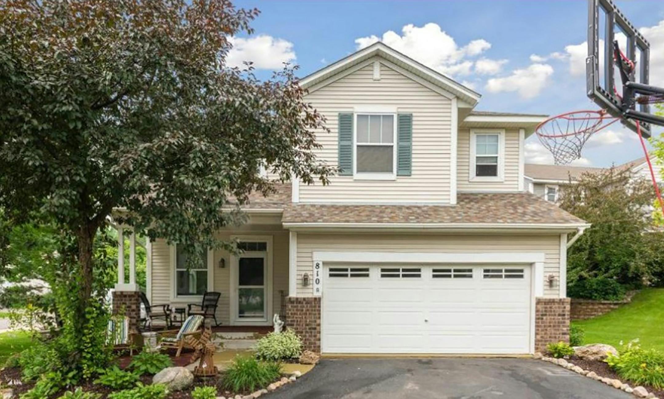 Chaska
Built in 2002, this four-bedroom, four-bath house has 2,586 square feet and features three bedrooms on one level, vaulted ceilings, fireplace, hardwood floors, eat-in kitchen with stainless steel appliances, full finished basement and patio. Listed by Kerby Skurat, Re/Max Results, 763-310-1888.