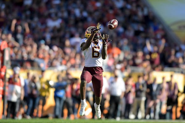 Former Gophers standout wide receiver Tyler Johnson signed a four-year deal with the Buccaneers on Monday.