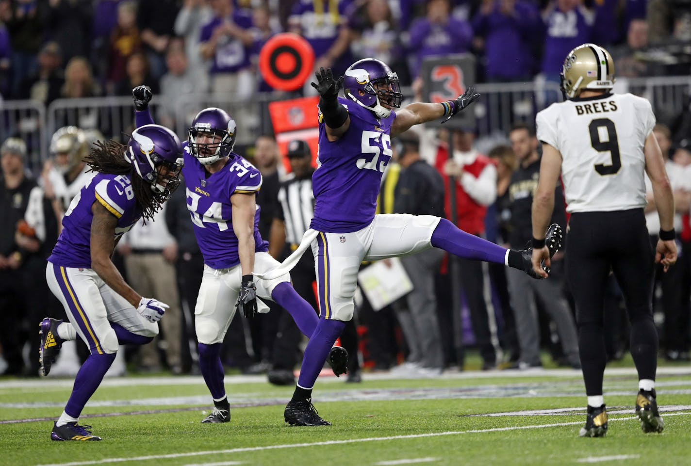 Anthony Barr (55).