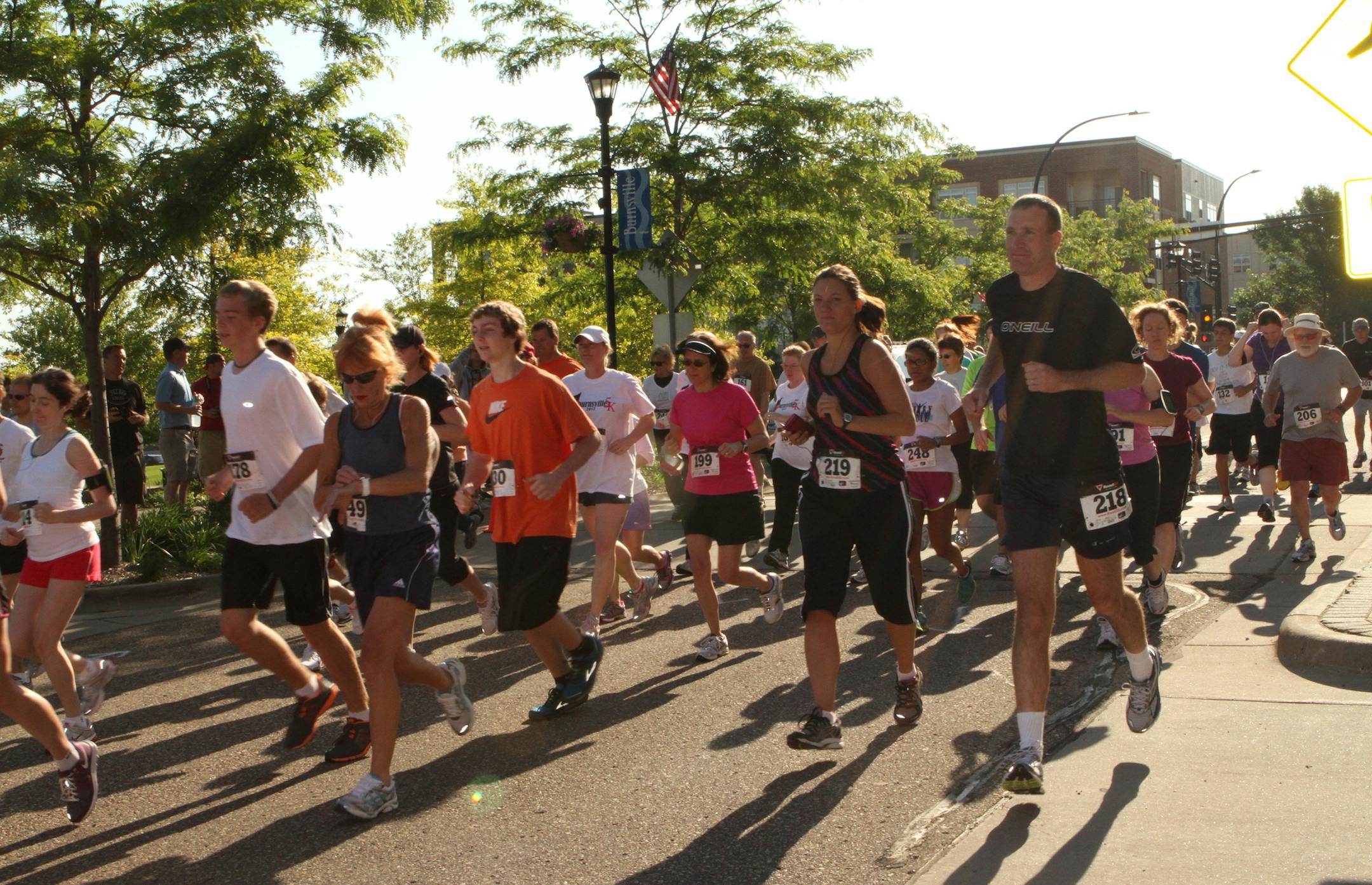 Courtesy city of Burnsville Last year's I Love Burnsville 5K.