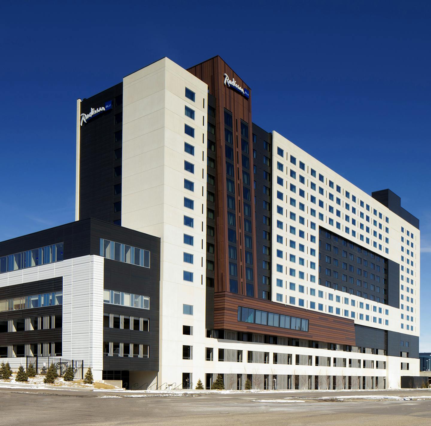 Radisson Blu Mall of America, Bloomington, Minn. Photo courtesy Carlson