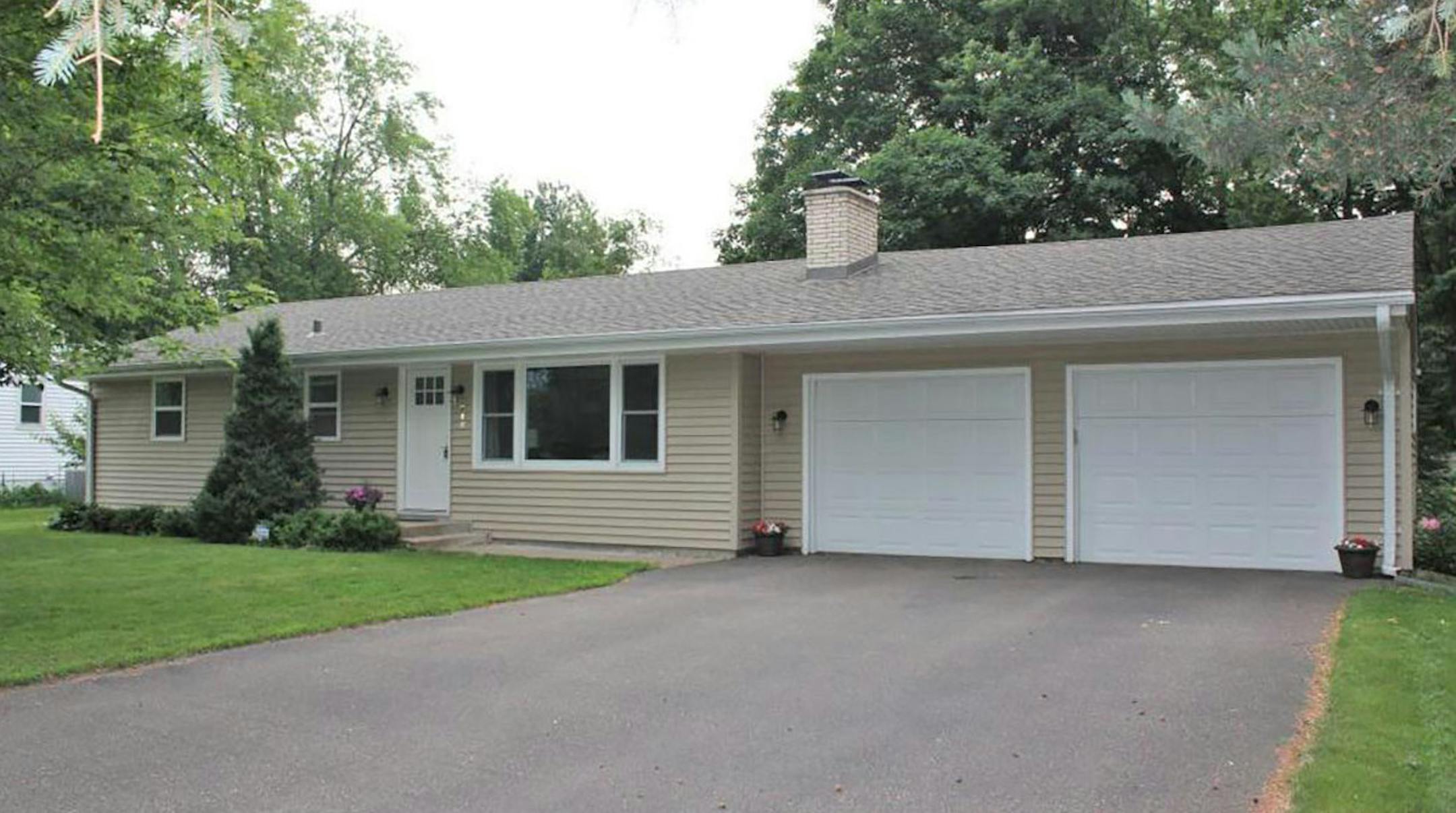 Plymouth
Built in 1964, this four-bedroom, three-bath house has 2,054 square feet and features two bedrooms on each level, two fireplaces, refinished hardwood floors, formal dining room, updated kitchen and bathrooms, full partially-finished basement and deck. Listed by Pat and Donna Hiller, Re/Max Results, 763-516-2531.