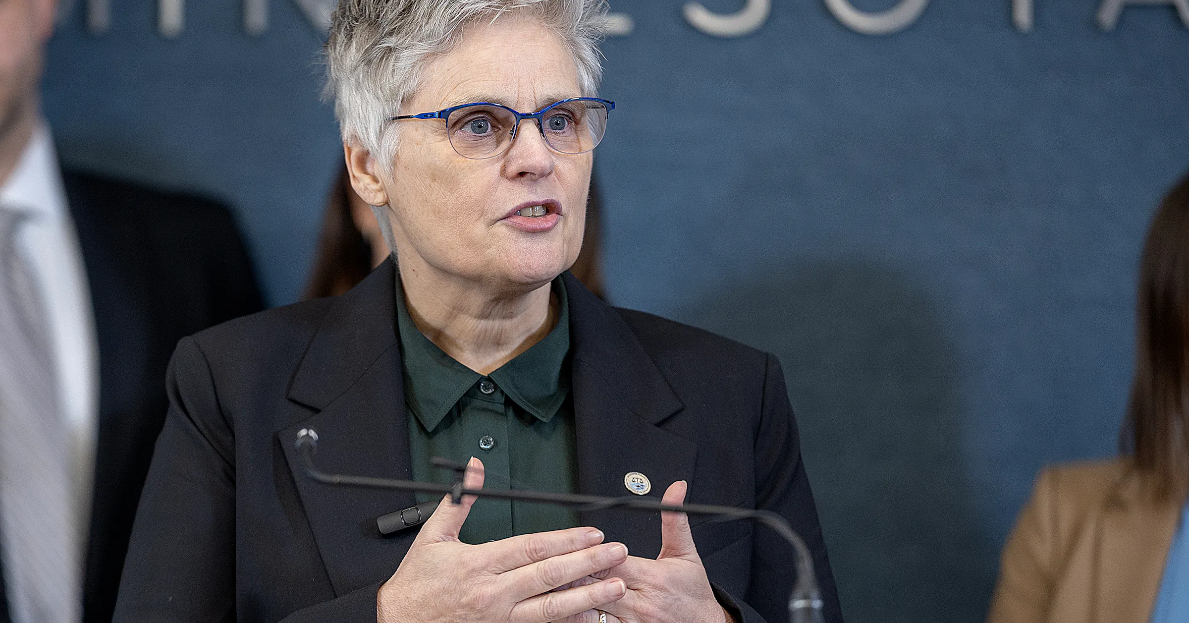 Minnesota sues Trump administration for evidence in Good, Pretti killings
