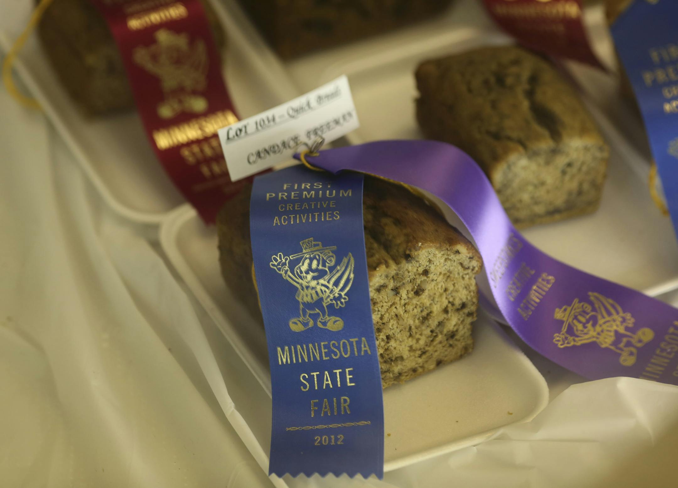 Award winning bread at in the Creative Arts building at the Minnesota State Fair in Falcon Heights, Min., Friday August 24, 2012. ] (KYNDELL HARKNESS/STAR TRIBUNE) kyndell.harkness@startribune.com