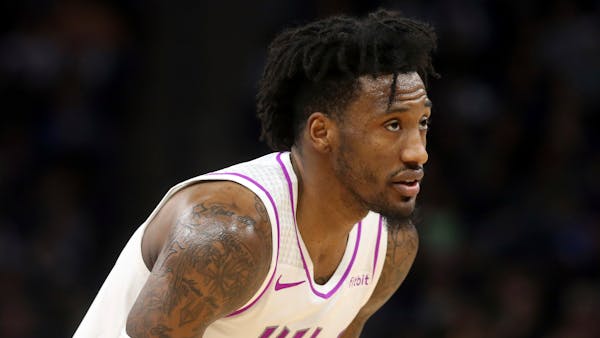 Wolves forward Robert Covington hasn't played since Jan. 2 because of his right knee bone bruise.